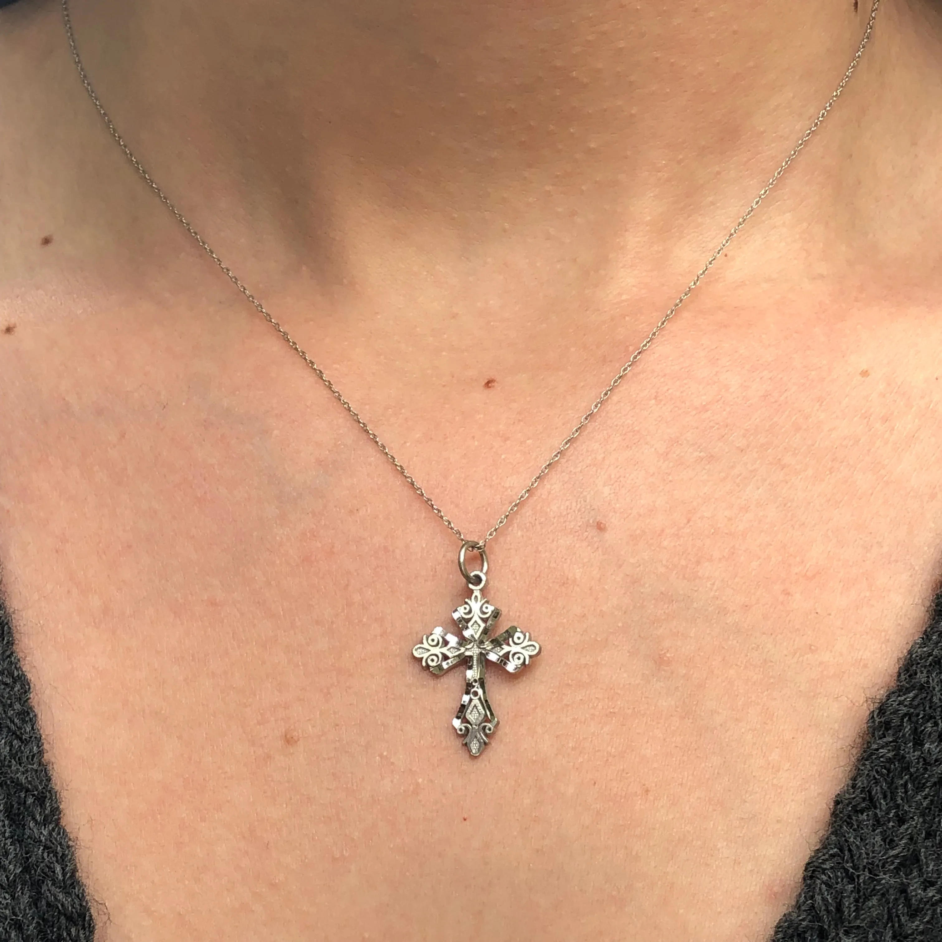 10KT White Gold Diamond-Cut Detailed Cross Charm Pendant