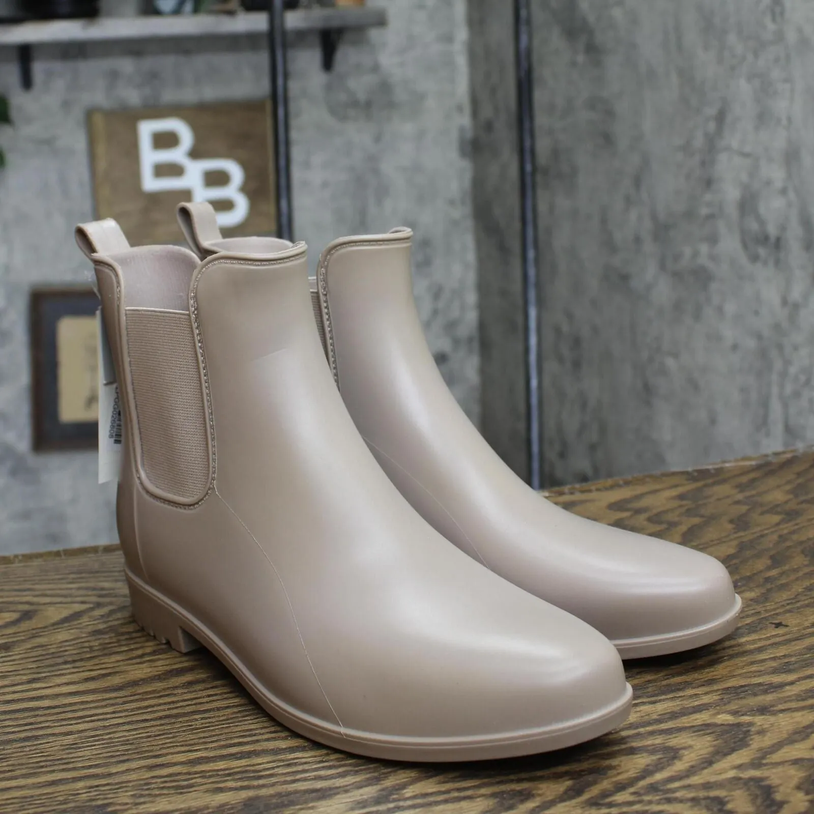A New Day Womens Chelsea Rain Boots 81885620 Taupe Brown 10M