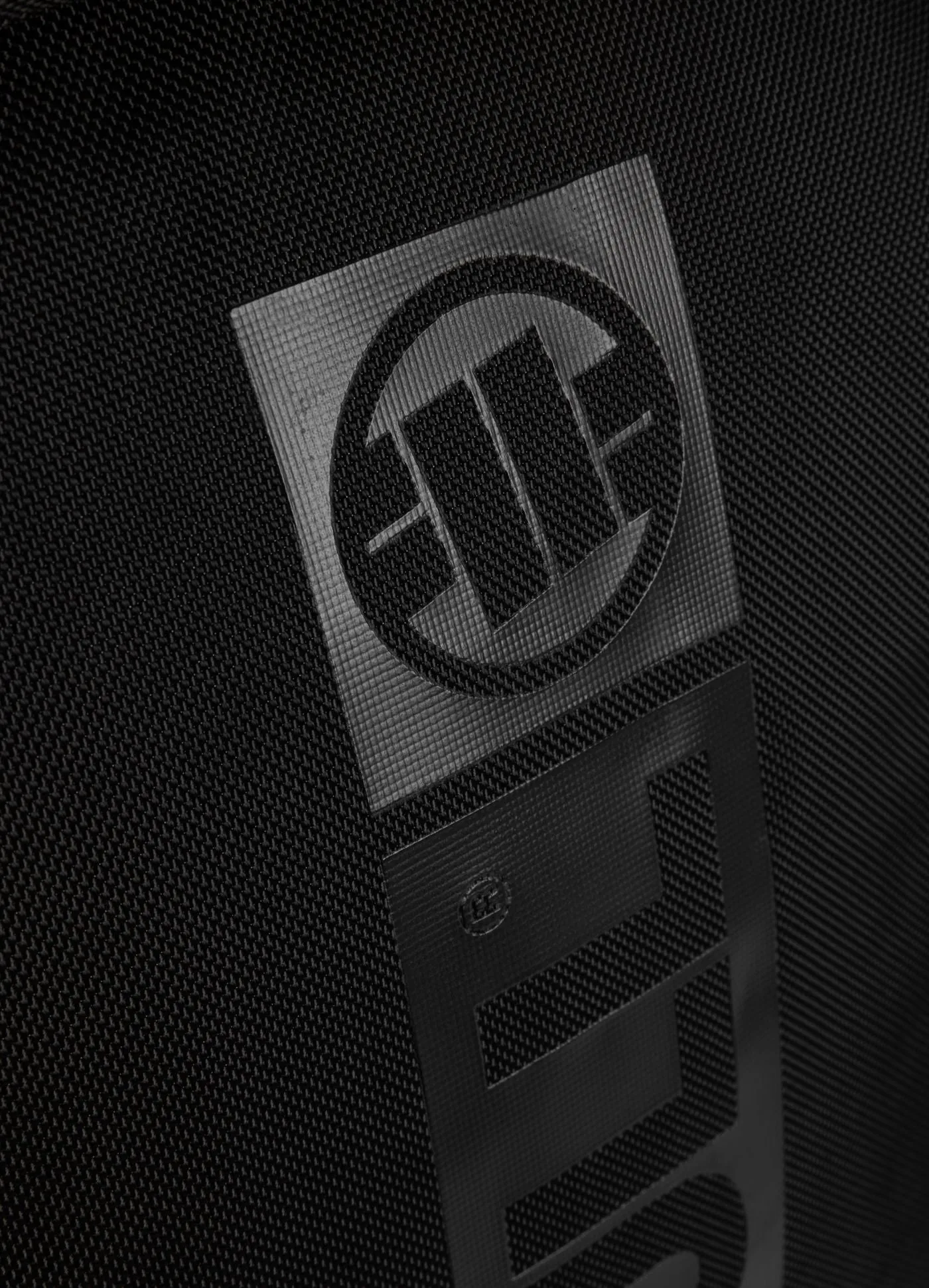 Airway Hilltop II - Black/Black