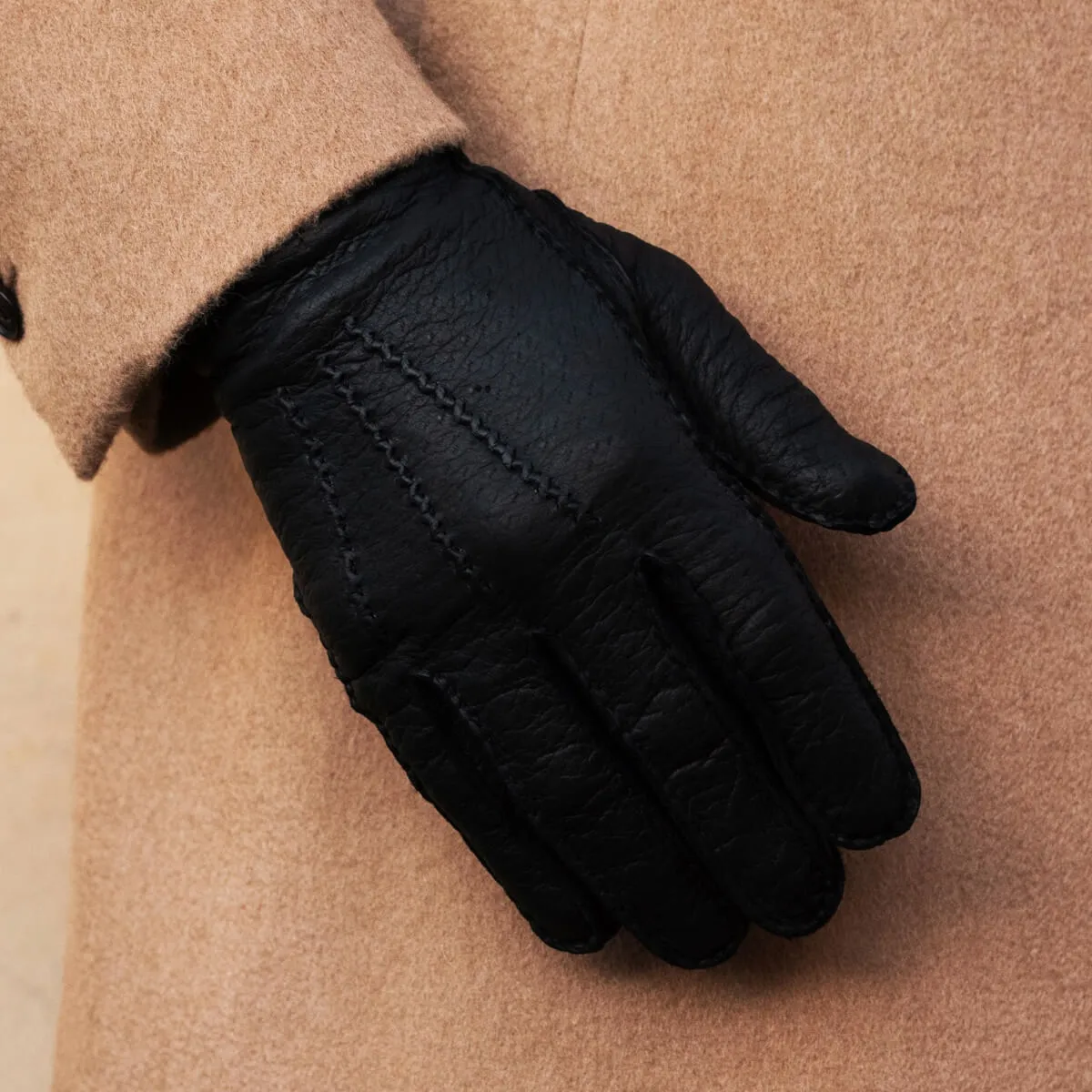 Antonio (black) - Italian peccary leather gloves with cashmere lining