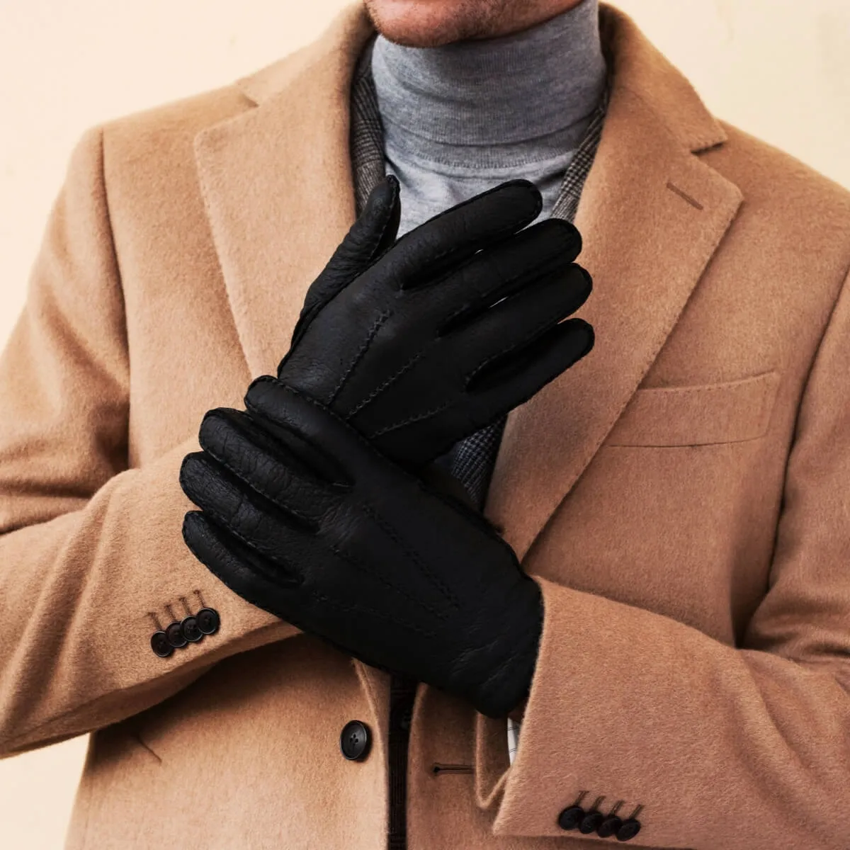 Antonio (black) - Italian peccary leather gloves with cashmere lining