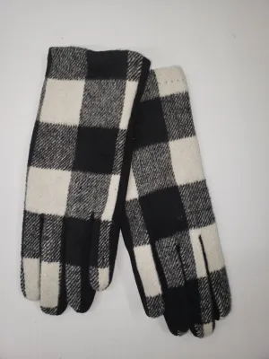 Blk/ Wht Plaid Gloves Coco & Carmen