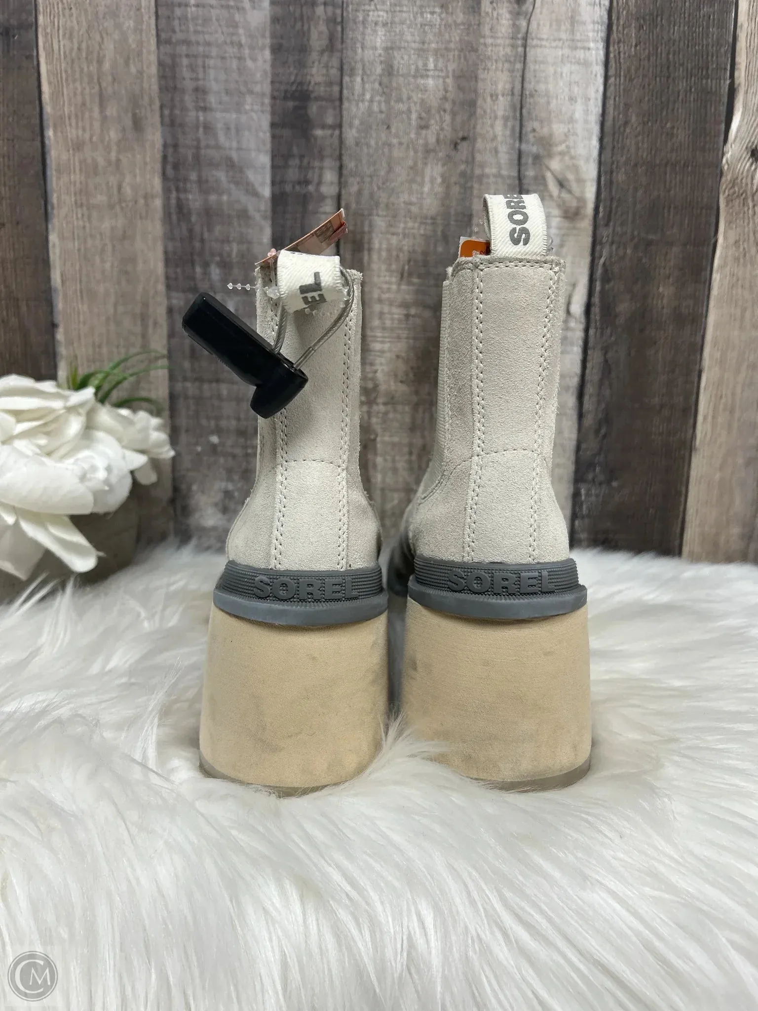 Boots Ankle Heels By Sorel In Beige, Size: 8