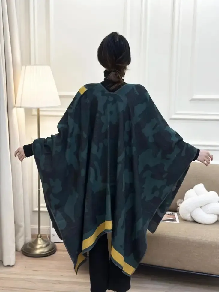 Camo Reversible Wrap Long with Loop – Blue and Green