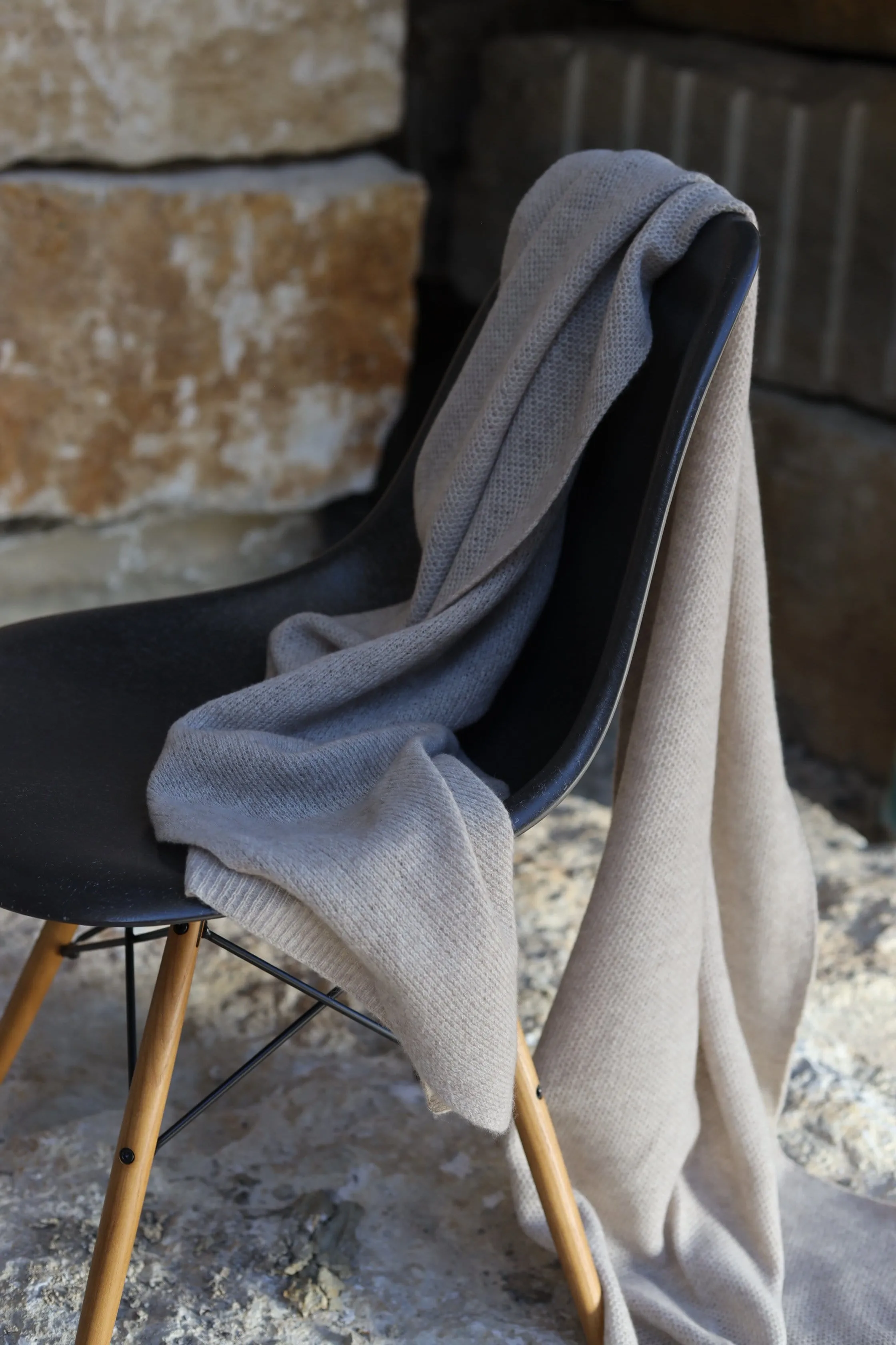 Cashmere Scarf Sand - The Key To Dean