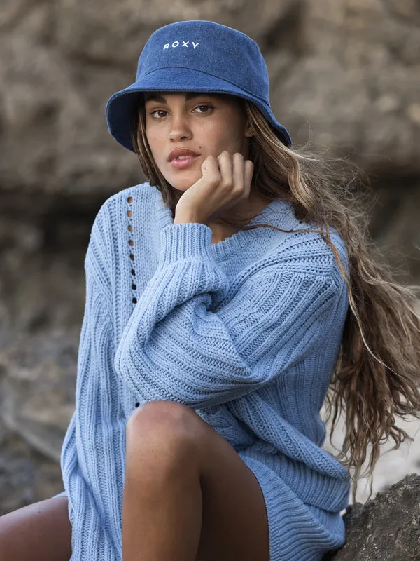 CHEEK TO CHEEK DENIM WOMENS BUCKET HAT