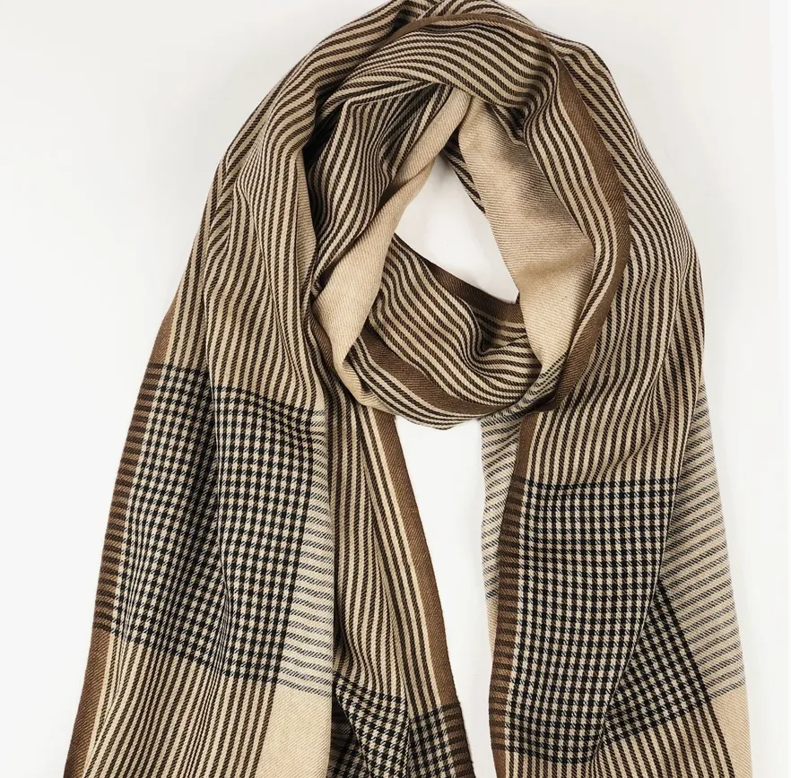 Classic Plaid Wool Scarf