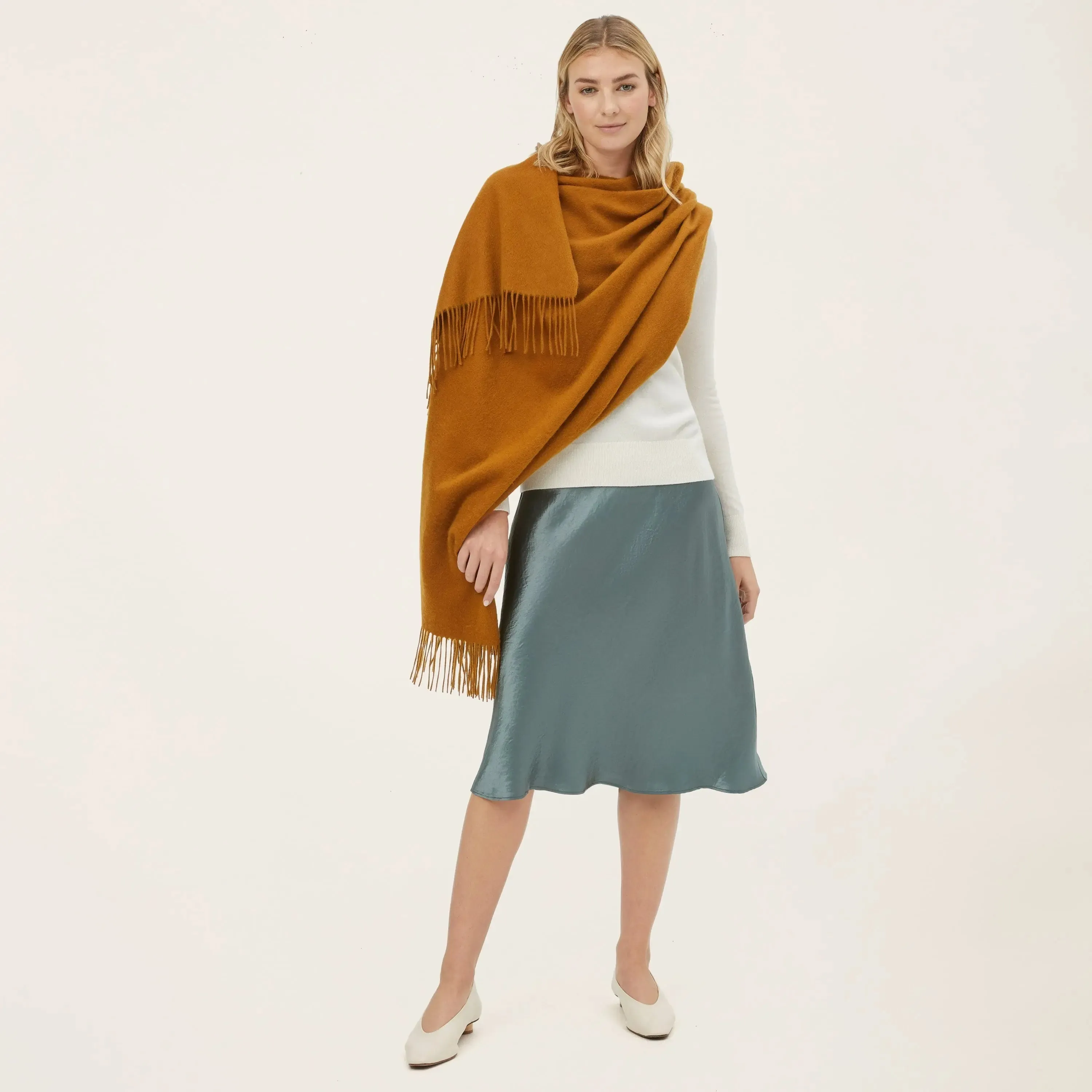 Cleo Oversized Cashmere Scarf by Italic