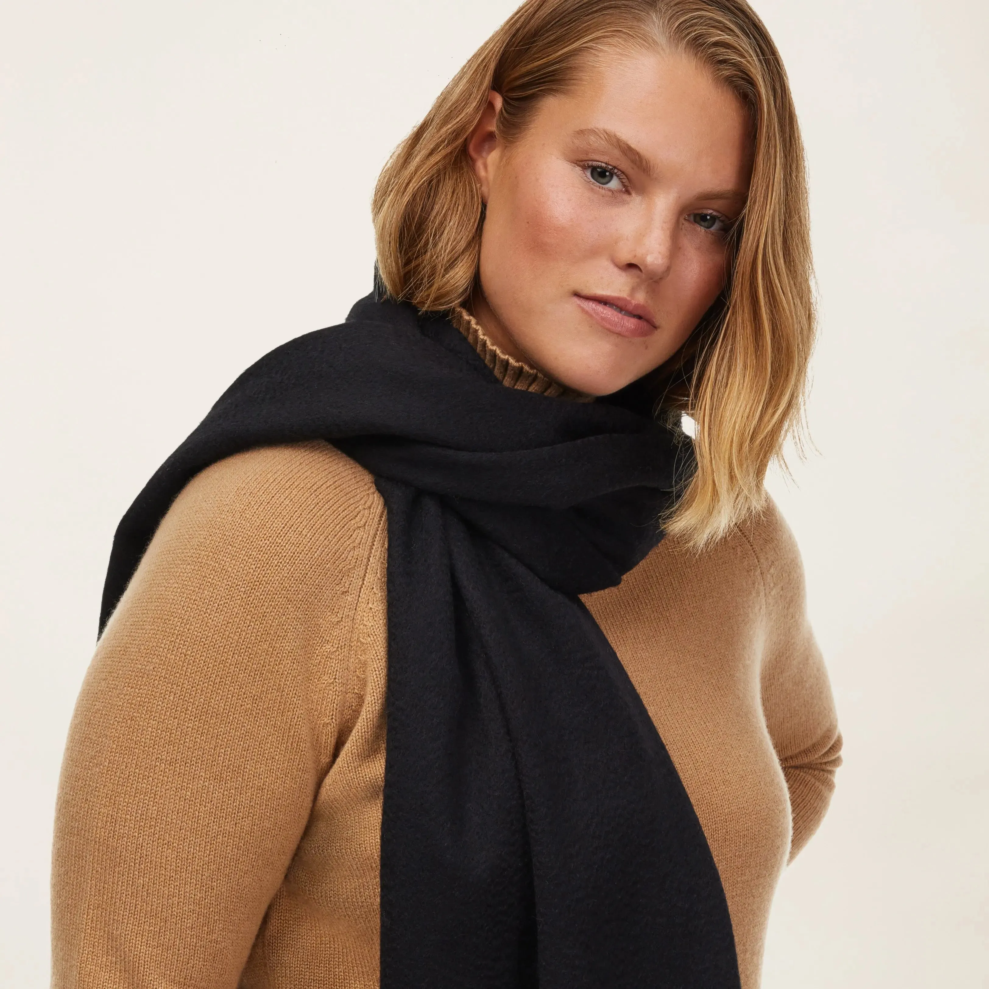 Cleo Oversized Cashmere Scarf by Italic