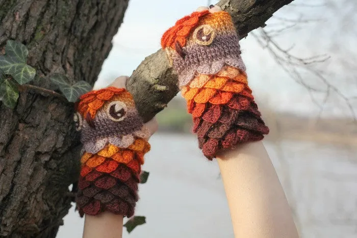 Crocodile Stitch Owl Gloves