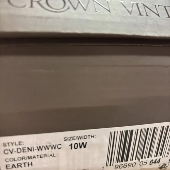 Crown Vintage Women’s Deni, Taupe Knee High Boots, Size 10W, Wide Calf