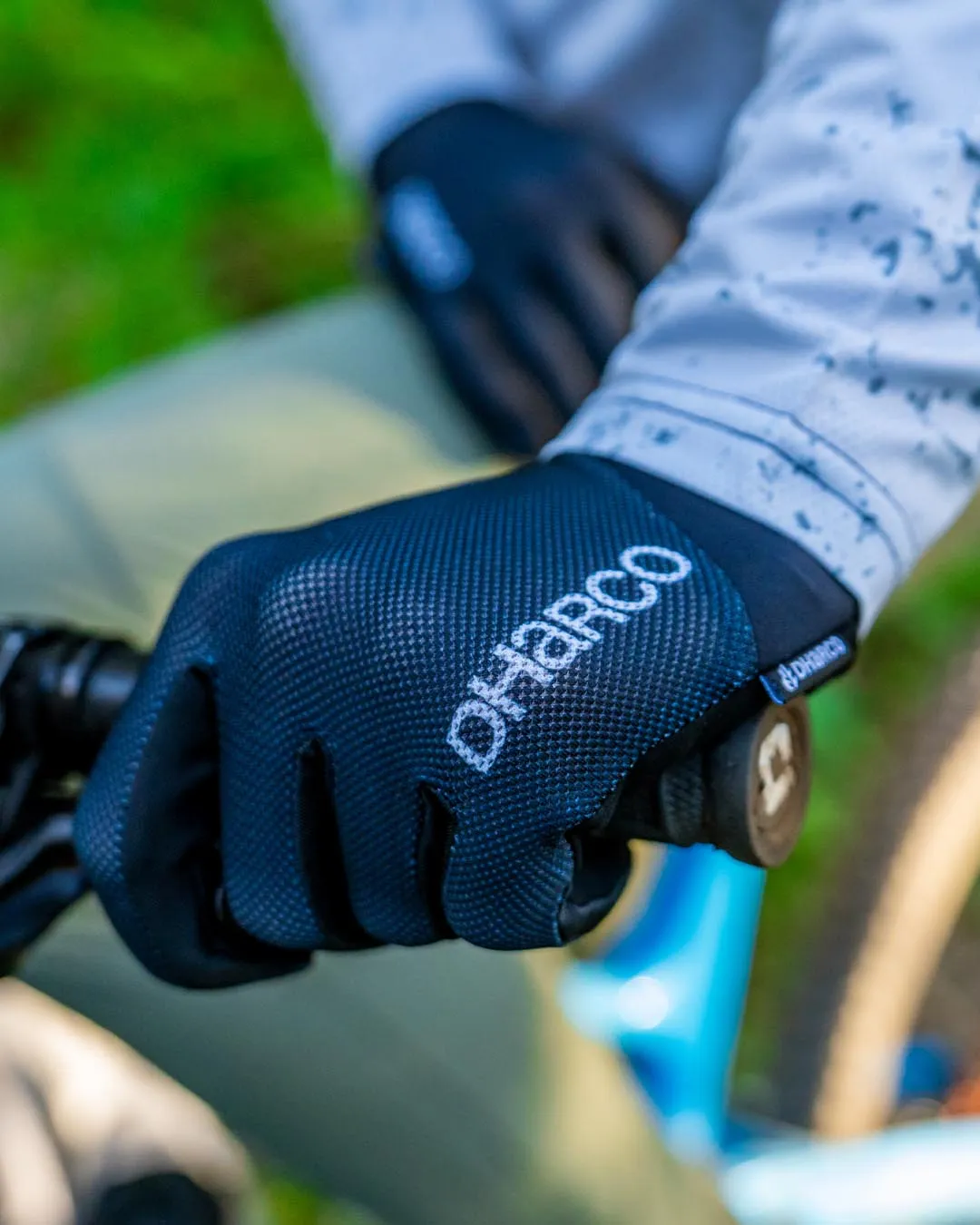 DHARCO Mens Trail Glove | Black