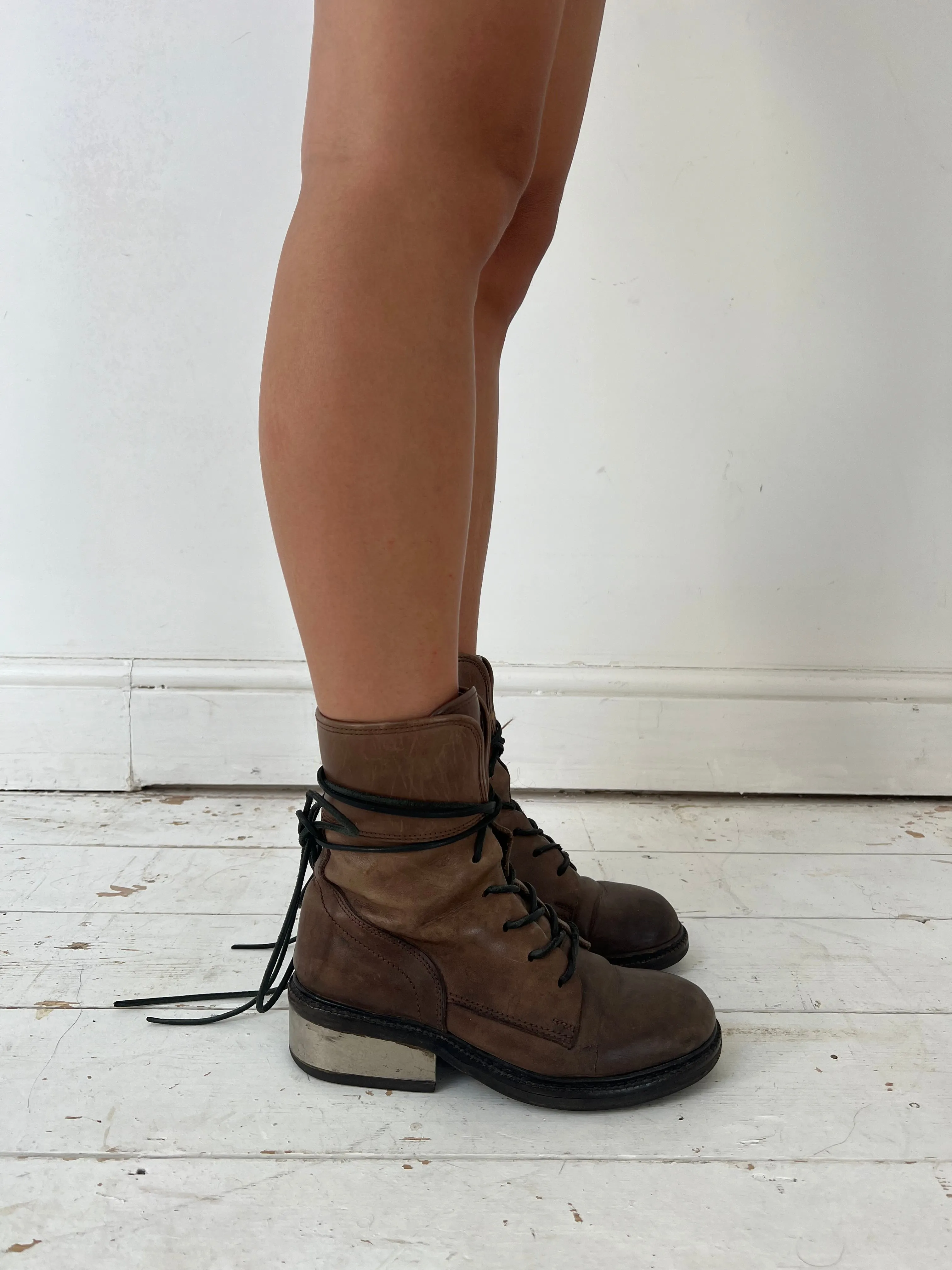 DIRK BIKKEMBERGS COMBAT BOOTS (EU 37)