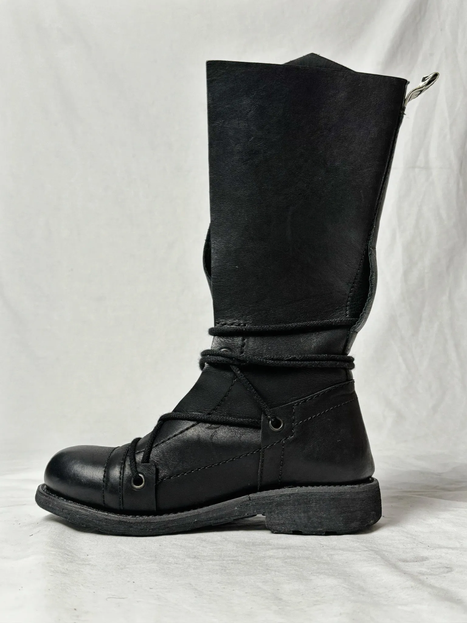 DIRK BIKKEMBERGS COMBAT BOOTS