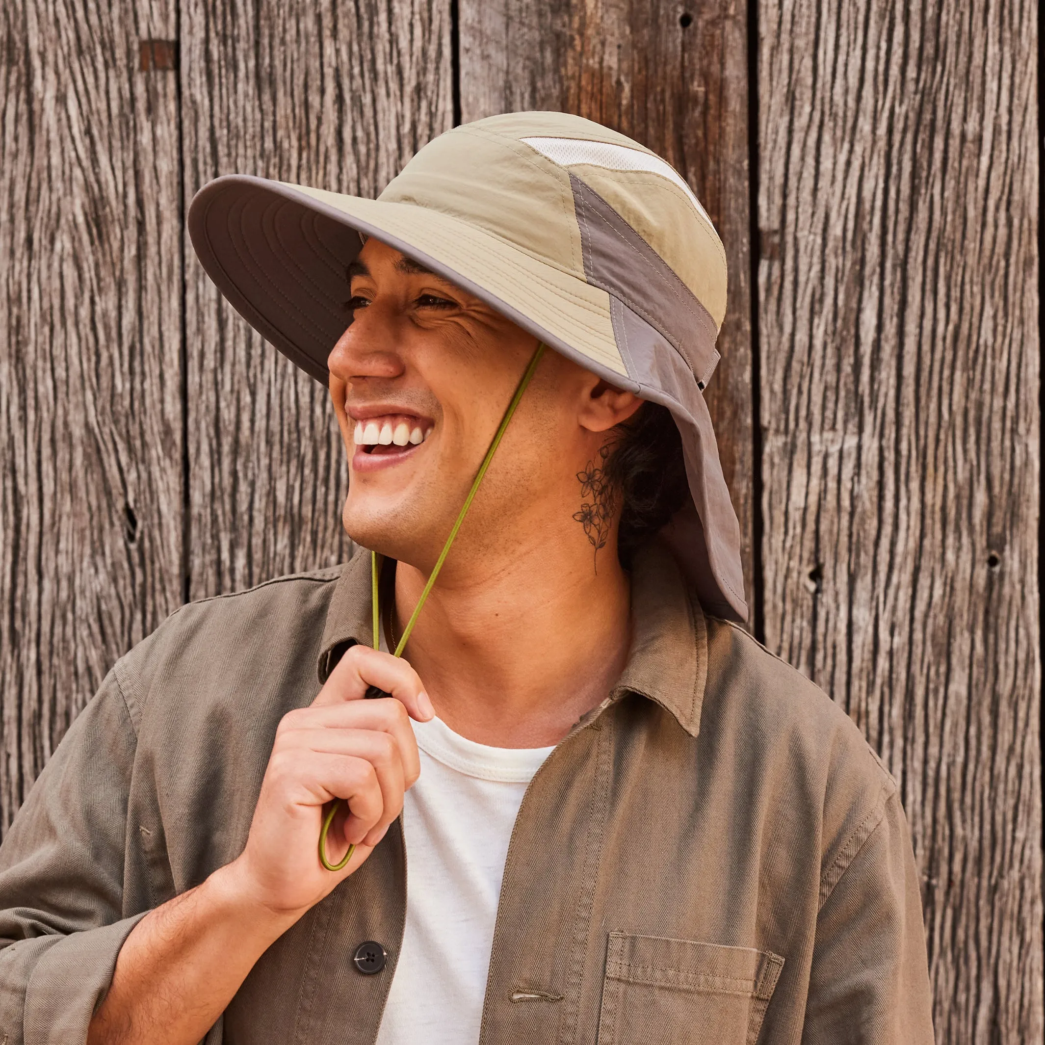 Dorian Bucket Hat - Green Charcoal