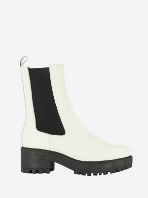 E-6114 Chelsea Boot