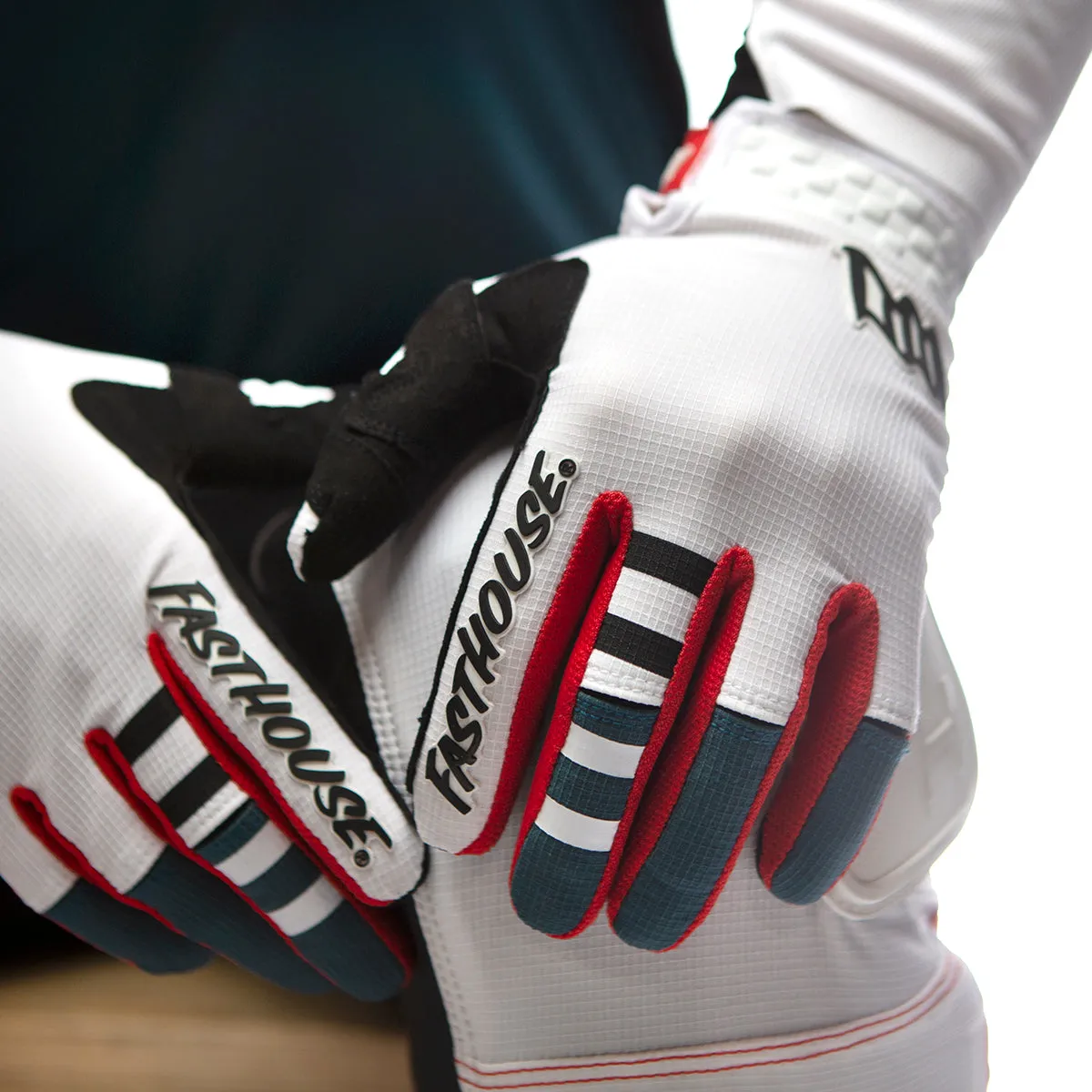 Elrod Astre Glove - White/Slate