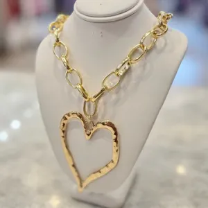 Emerson Hammered Metal Heart Chain Necklace