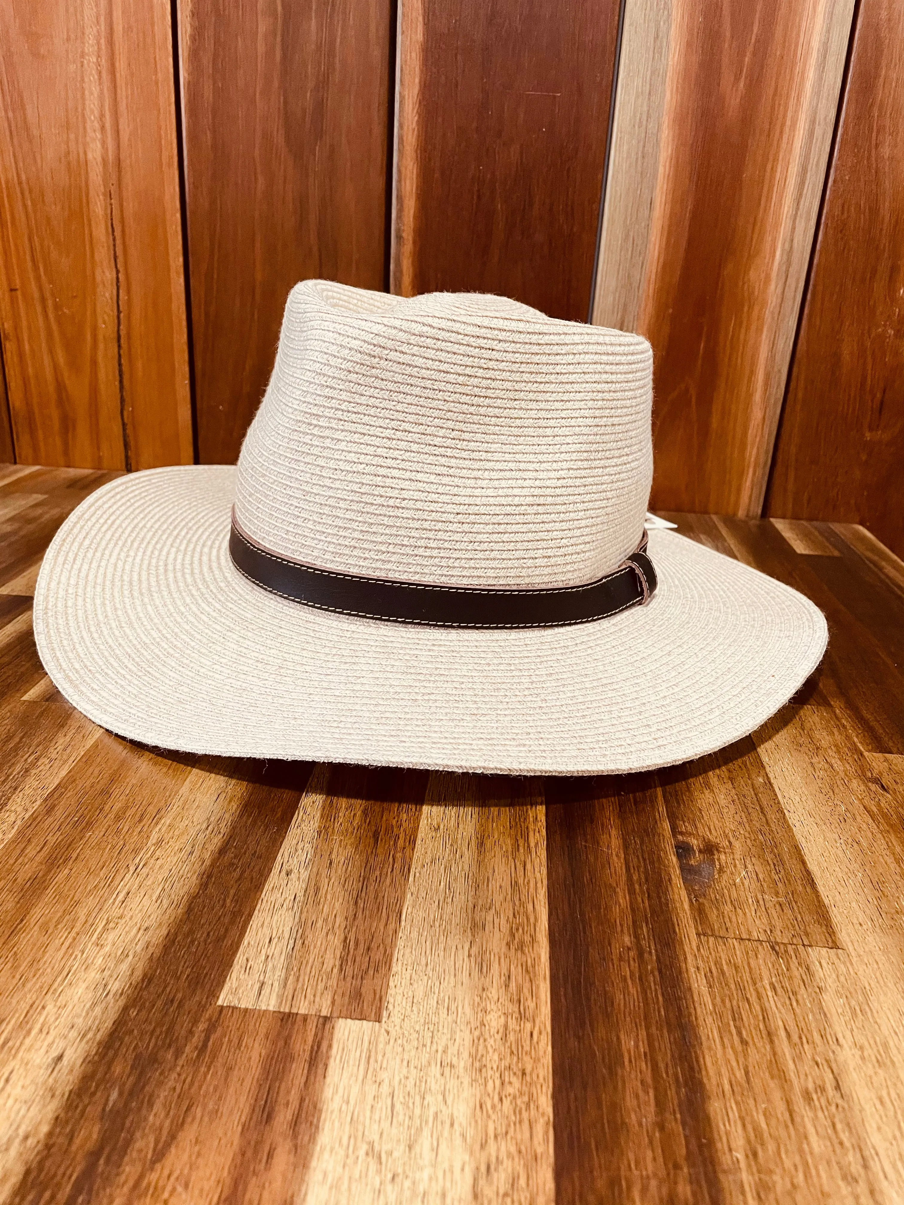 Fedora Hat  OOG AO001