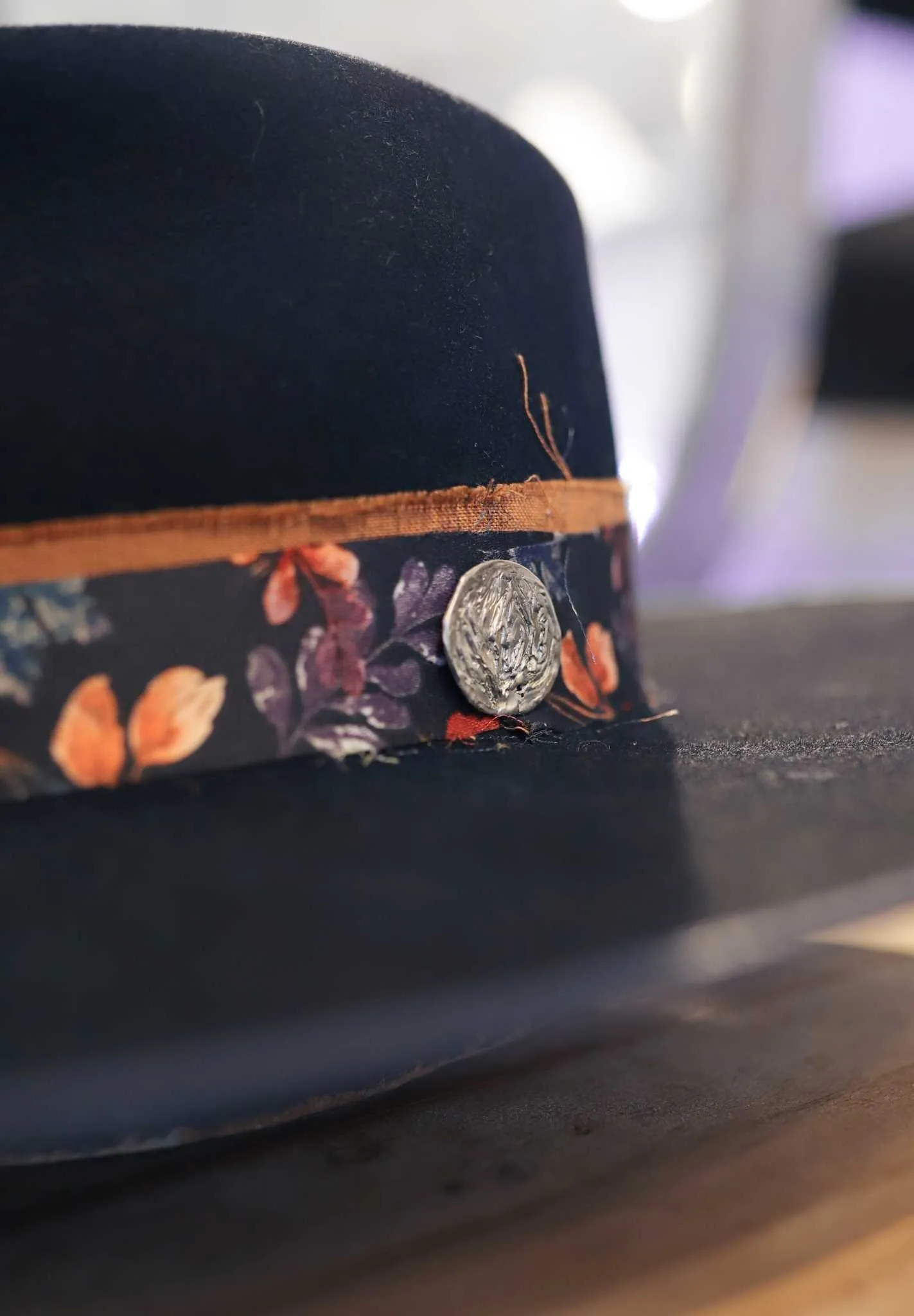 Felt Hat | Navy Front Pinch | Easy Drifter