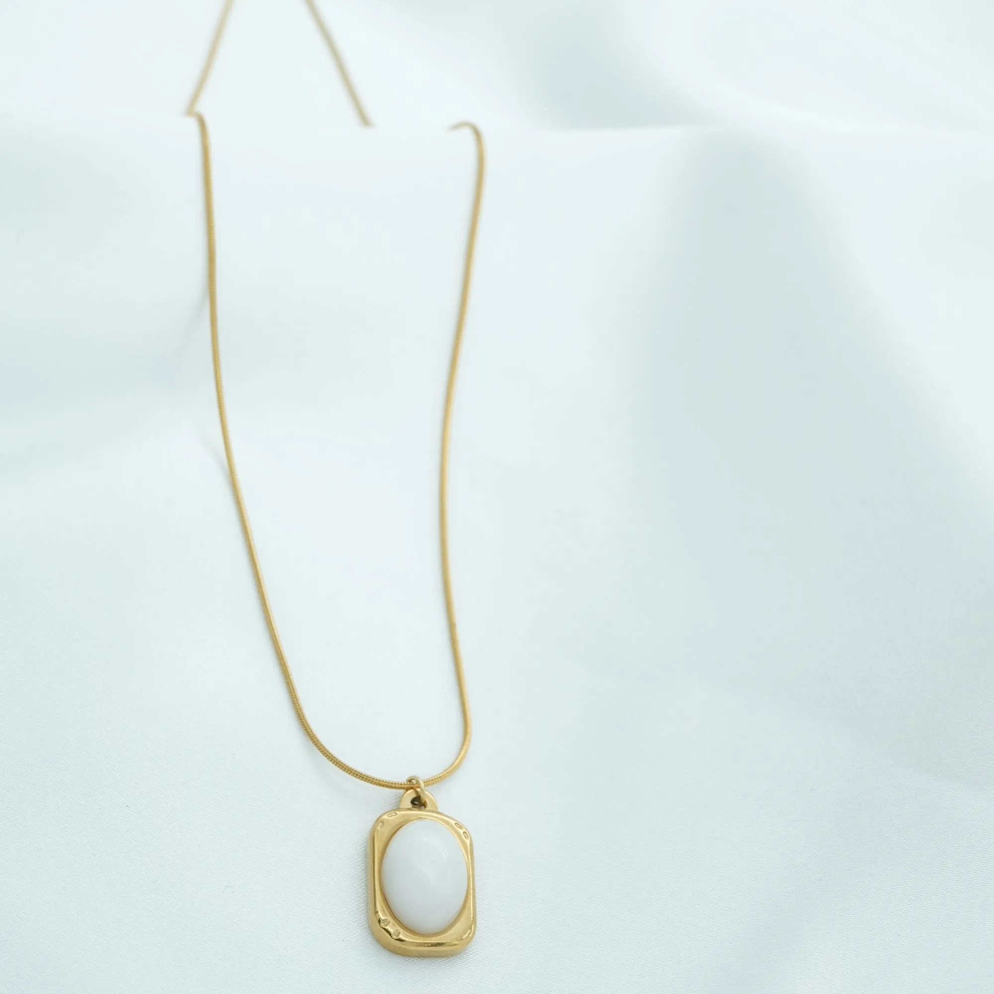 Golden Fairytale Pendant With White Stone Necklace
