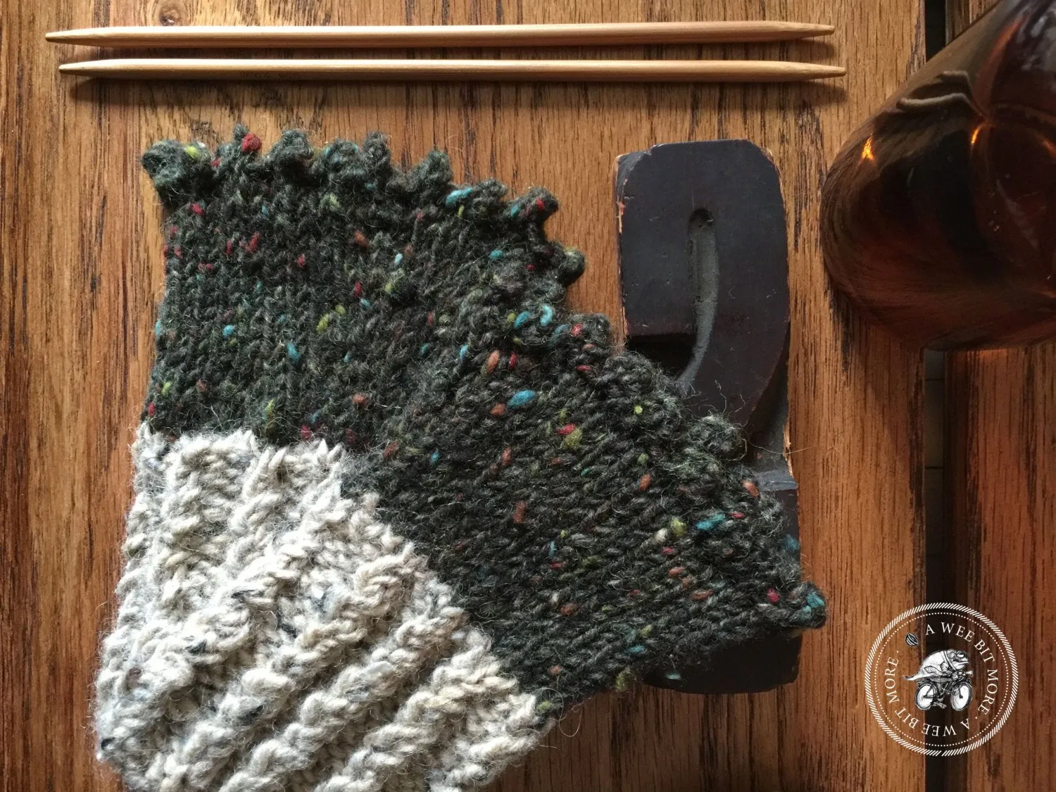 Harvest Twist Wristers (Cuffs/Wrist Warmers)