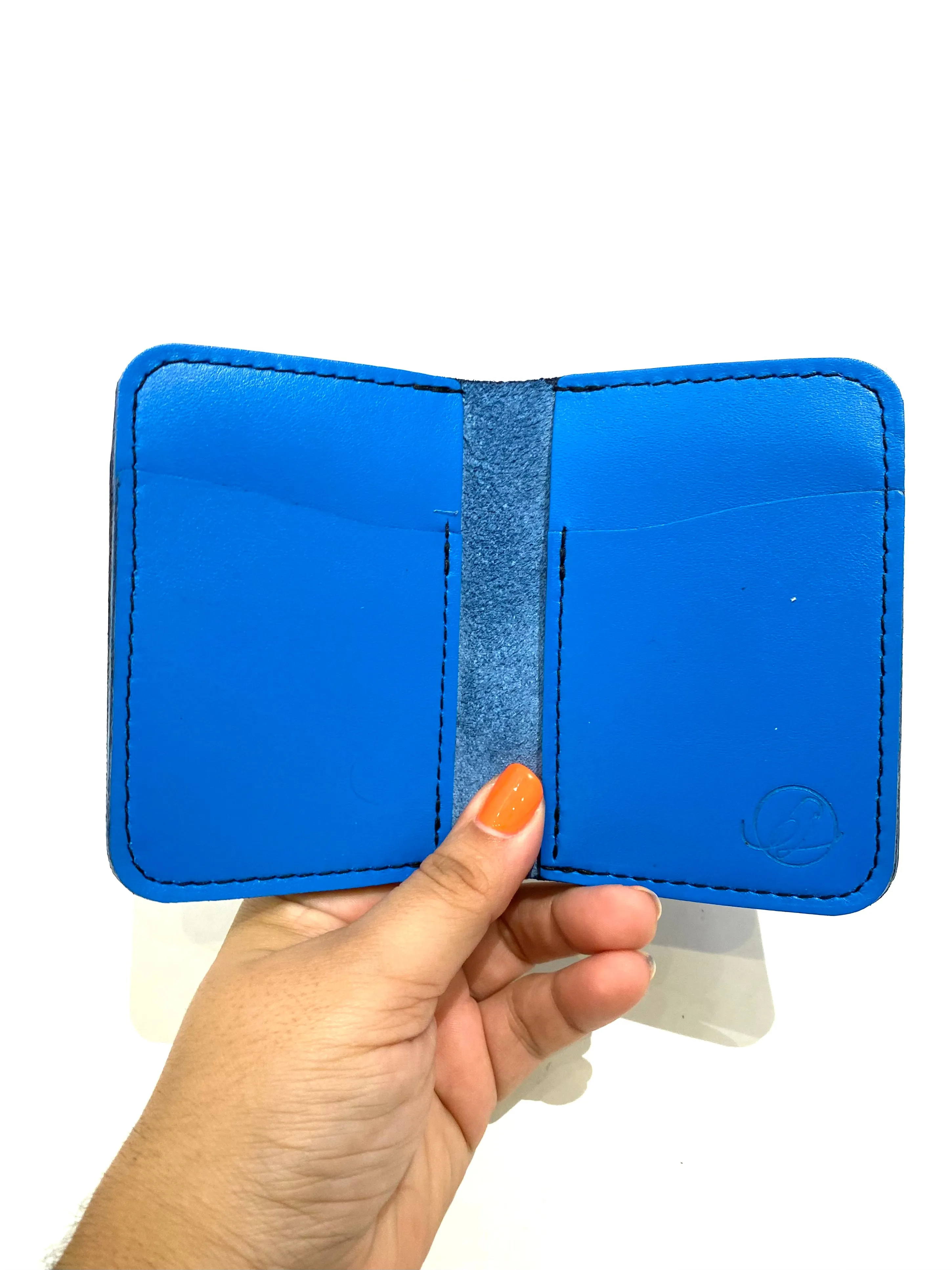 IGUACA - Simple vertical wallet- Blue Faeda