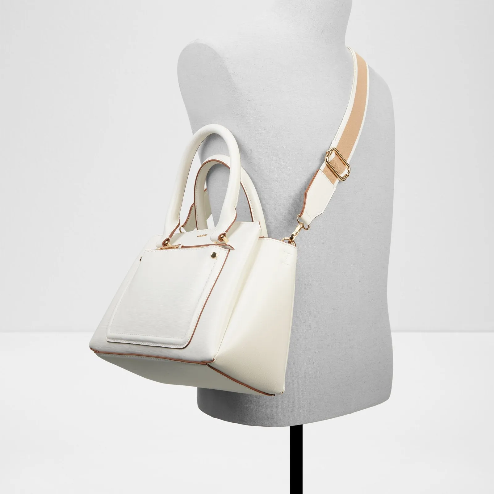 Kederasean / Satchel