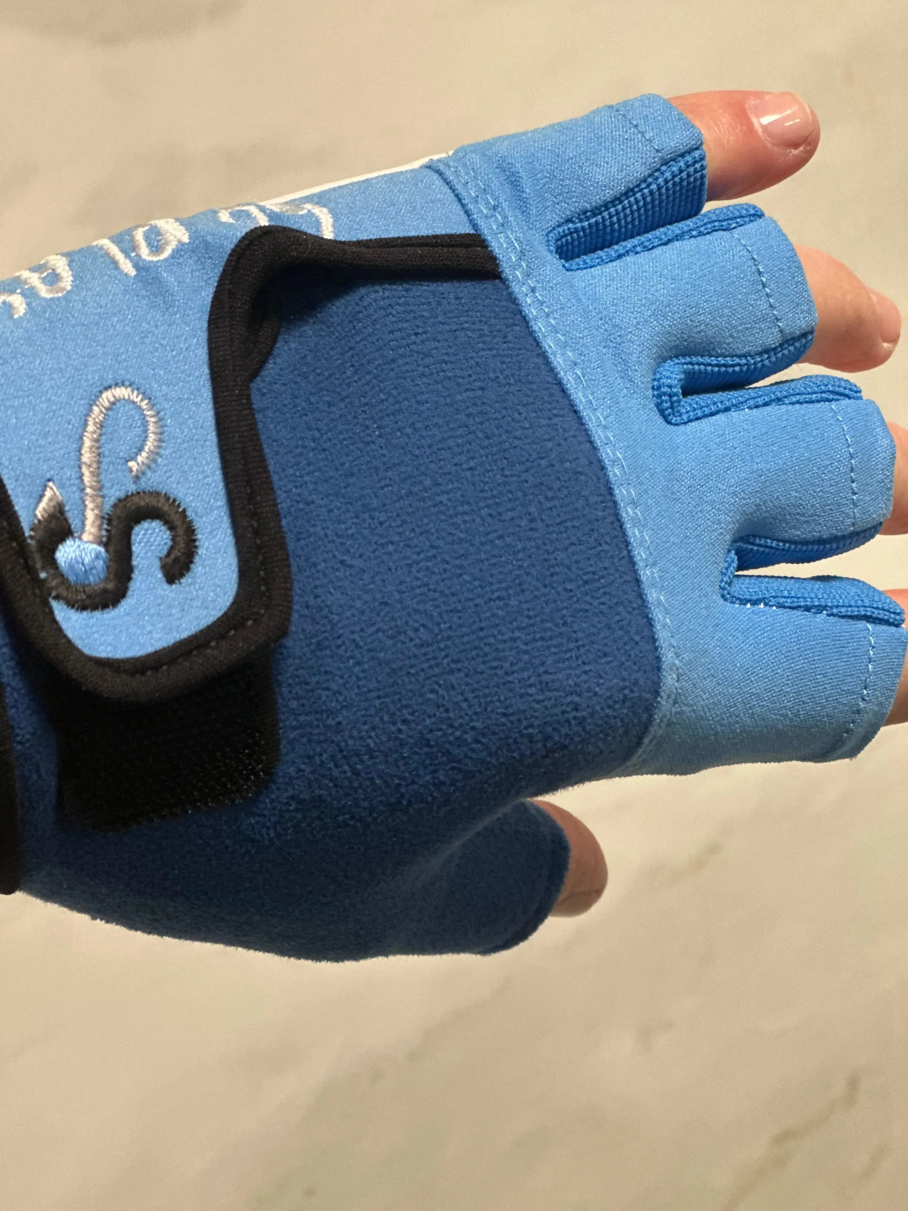 KOTC Pro Gloves Blue Unpadded Palms - Half Fingers