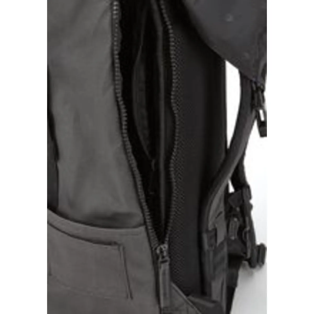 Landlock 30L Backpack