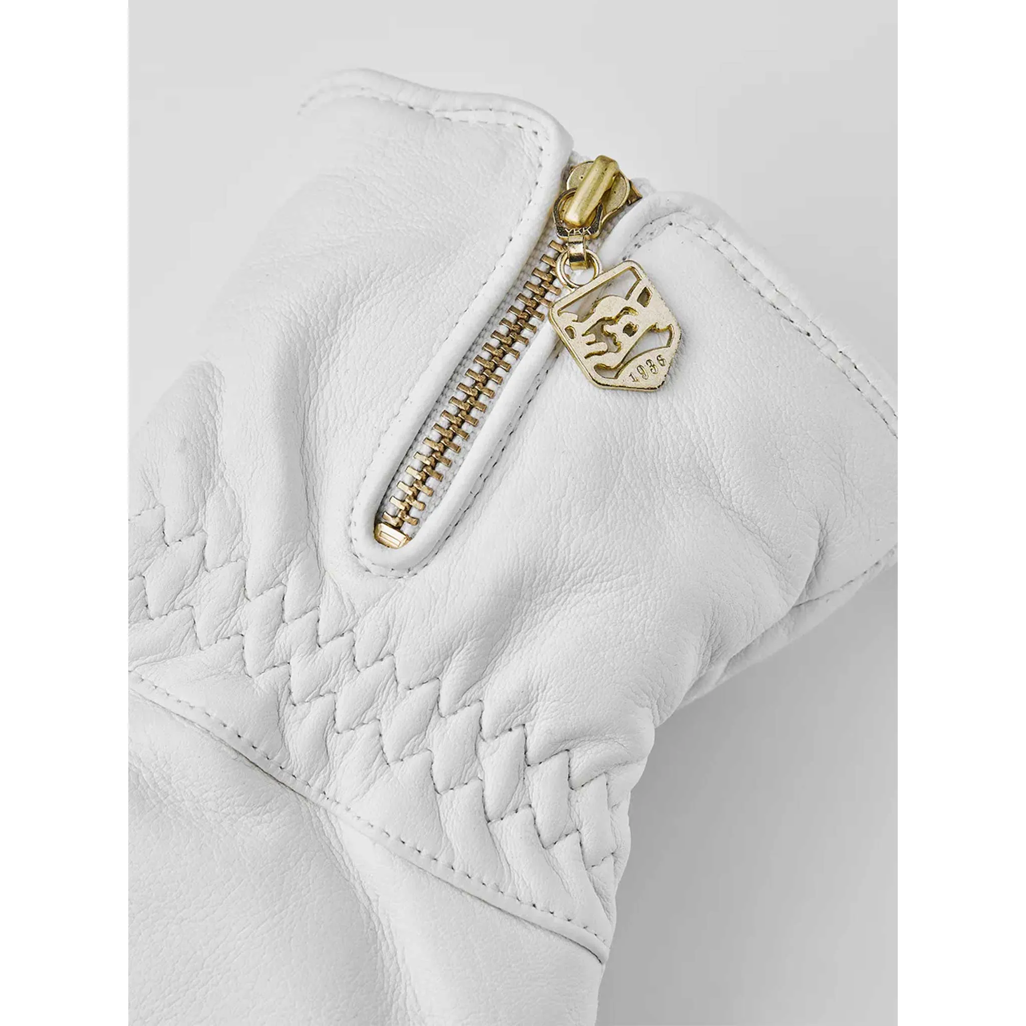 Leather Swiss Wool Classic Mitt in White