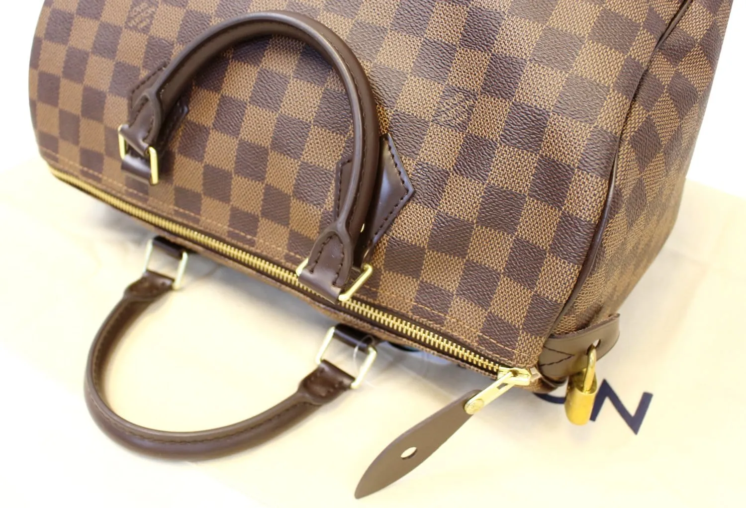 LOUIS VUITTON Damier Ebene Speedy 30 Satchel Bag