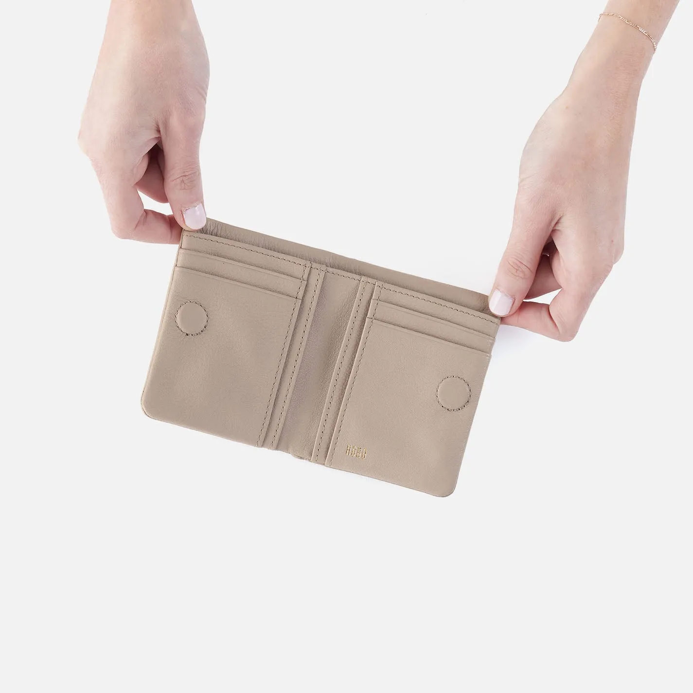 Lumen Mini Wallet In Pebbled Leather - Taupe