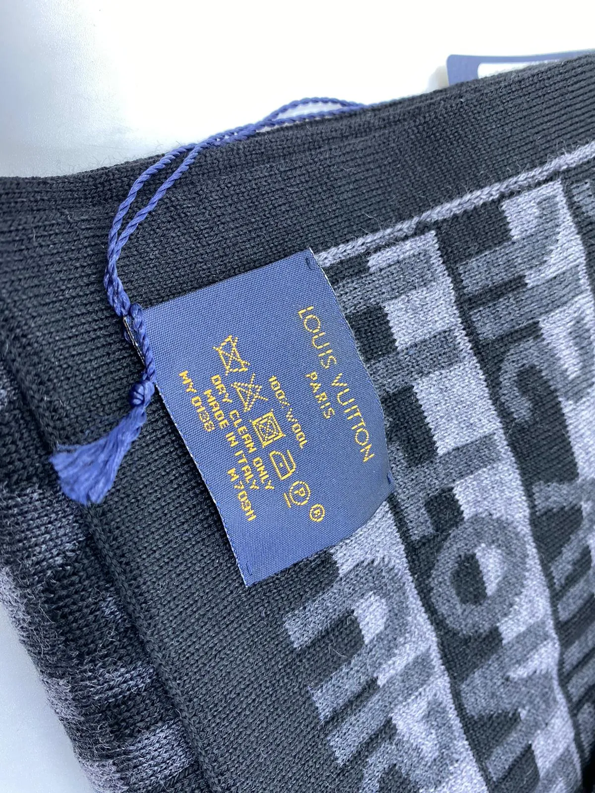 LV Split Scarf