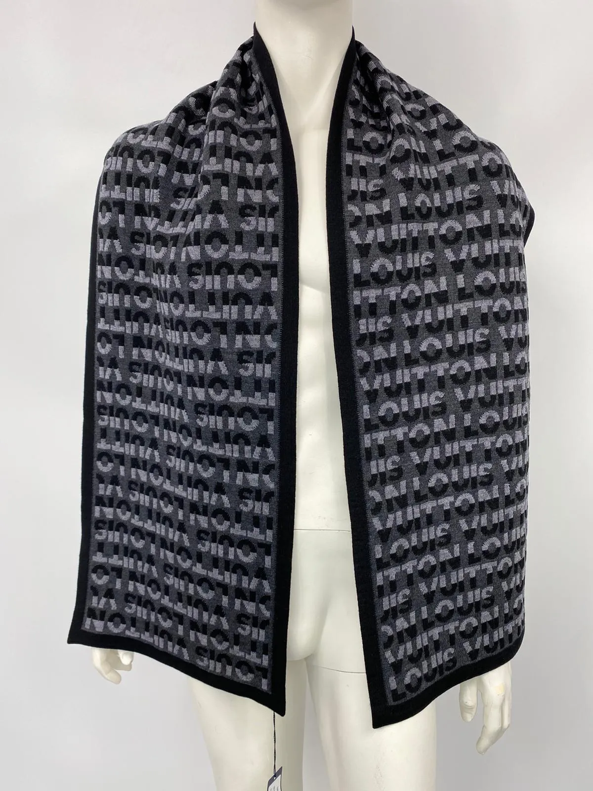 LV Split Scarf
