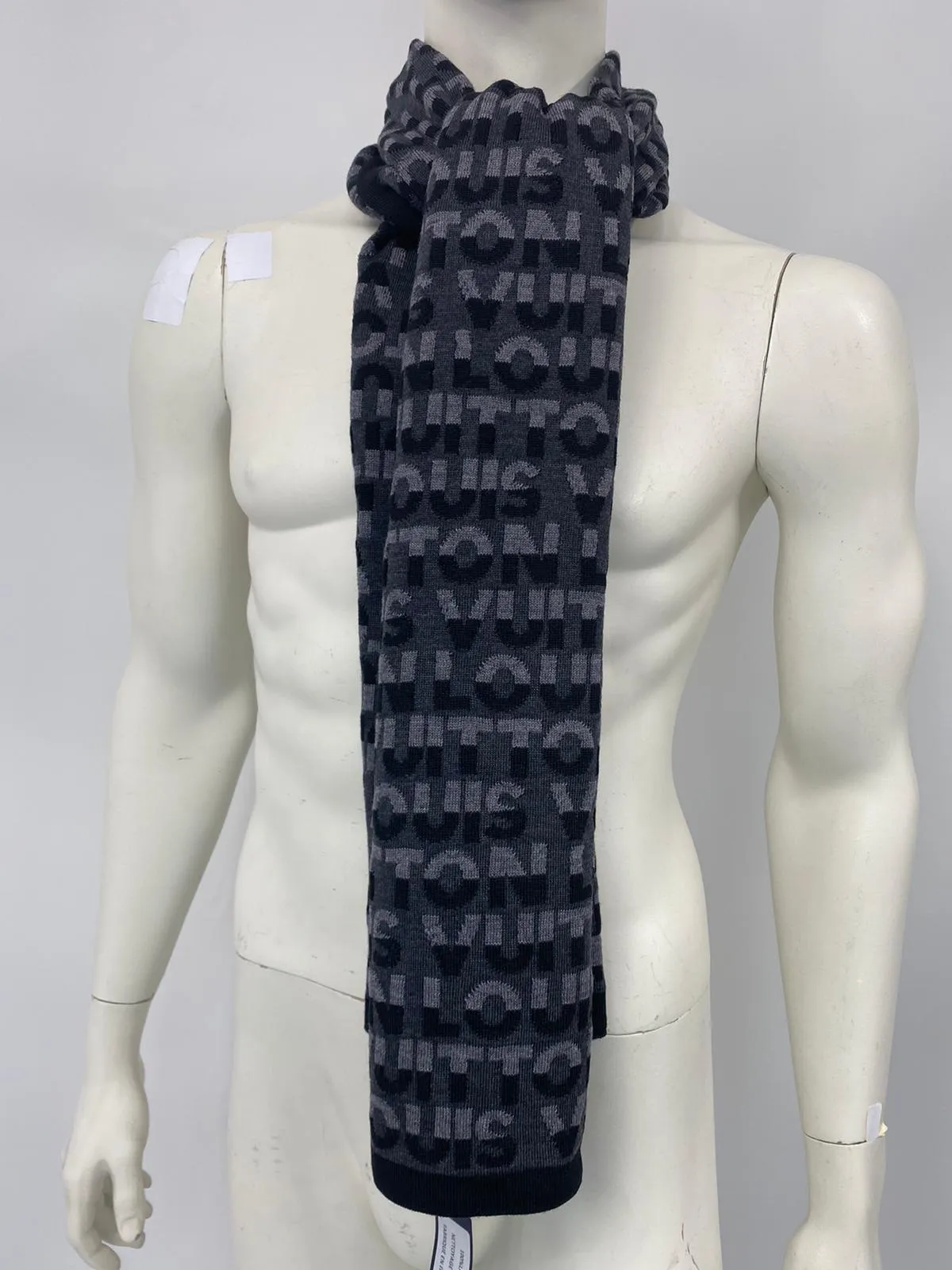 LV Split Scarf
