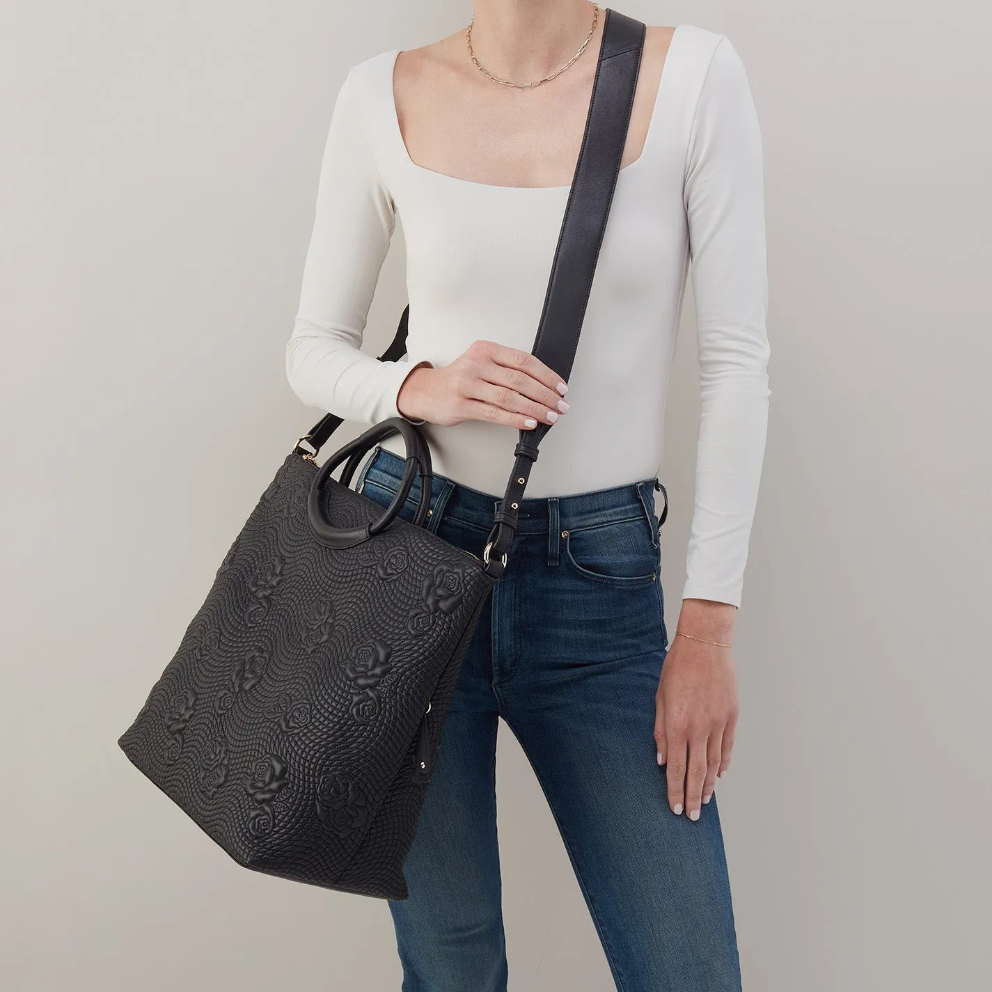 Maggie Satchel In Smooth Leather - Black Quilted Rose