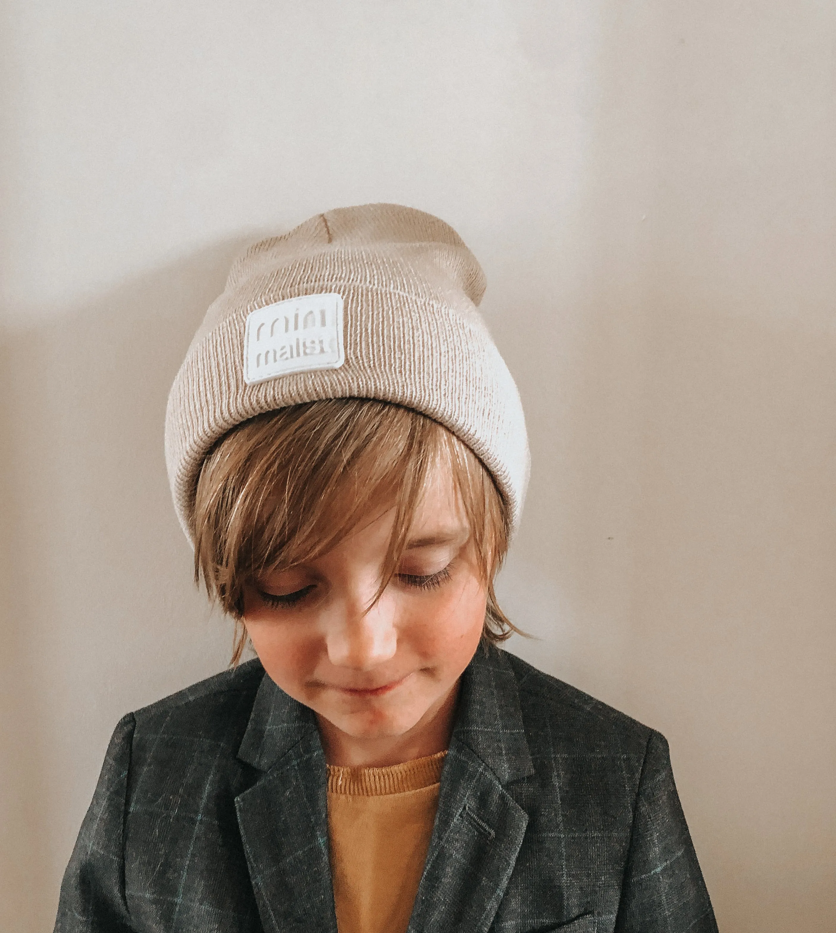 “minimalist” hat / big kid