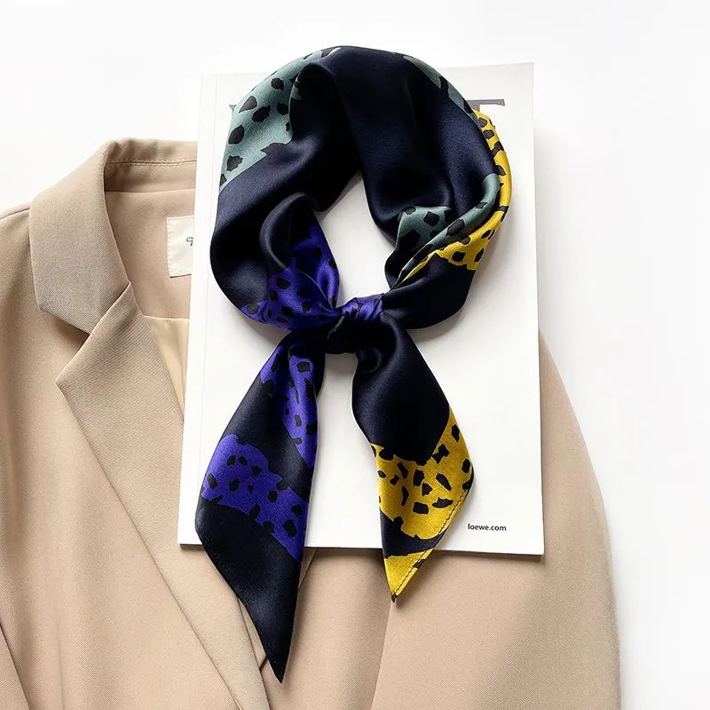 New Style 70 Silk Small Square Scarf Women's Silk Scarf Korean Printed Mulberry Silk Decorative Scarf Autumn And Winter Warm Scarf Scarf