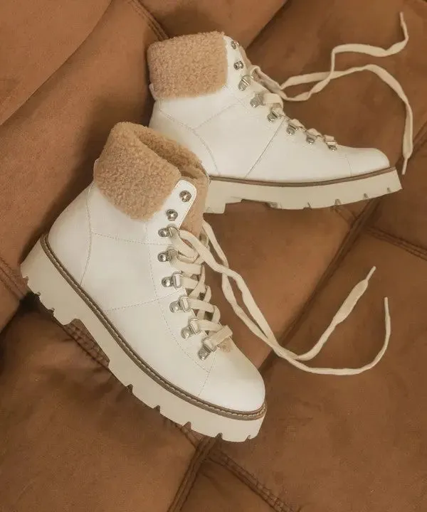 Oasis Society Aaliyah Winter Ankle Bootie