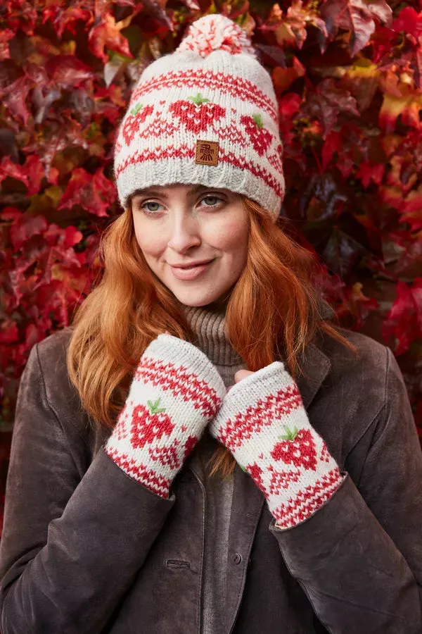 Pachamama Womens Strawberry Bobble Beanie - oatmeal