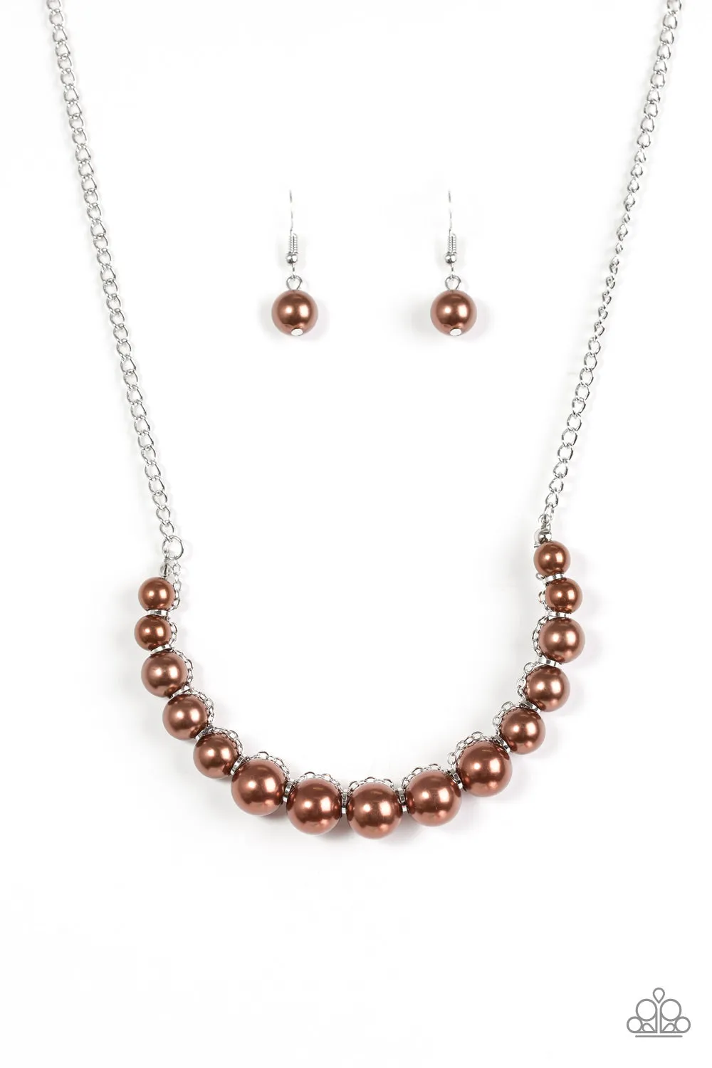 Paparazzi - The Fashion Show Must Go On - Brown Pearl Necklace