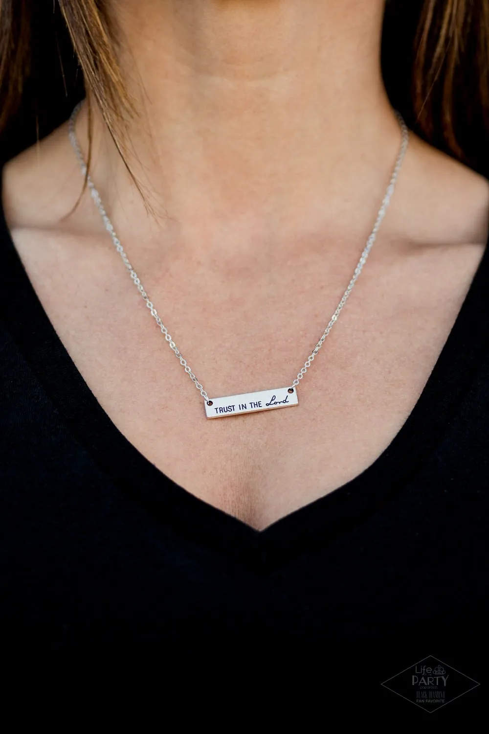 Paparazzi - Trust In The Lord - Silver Necklace