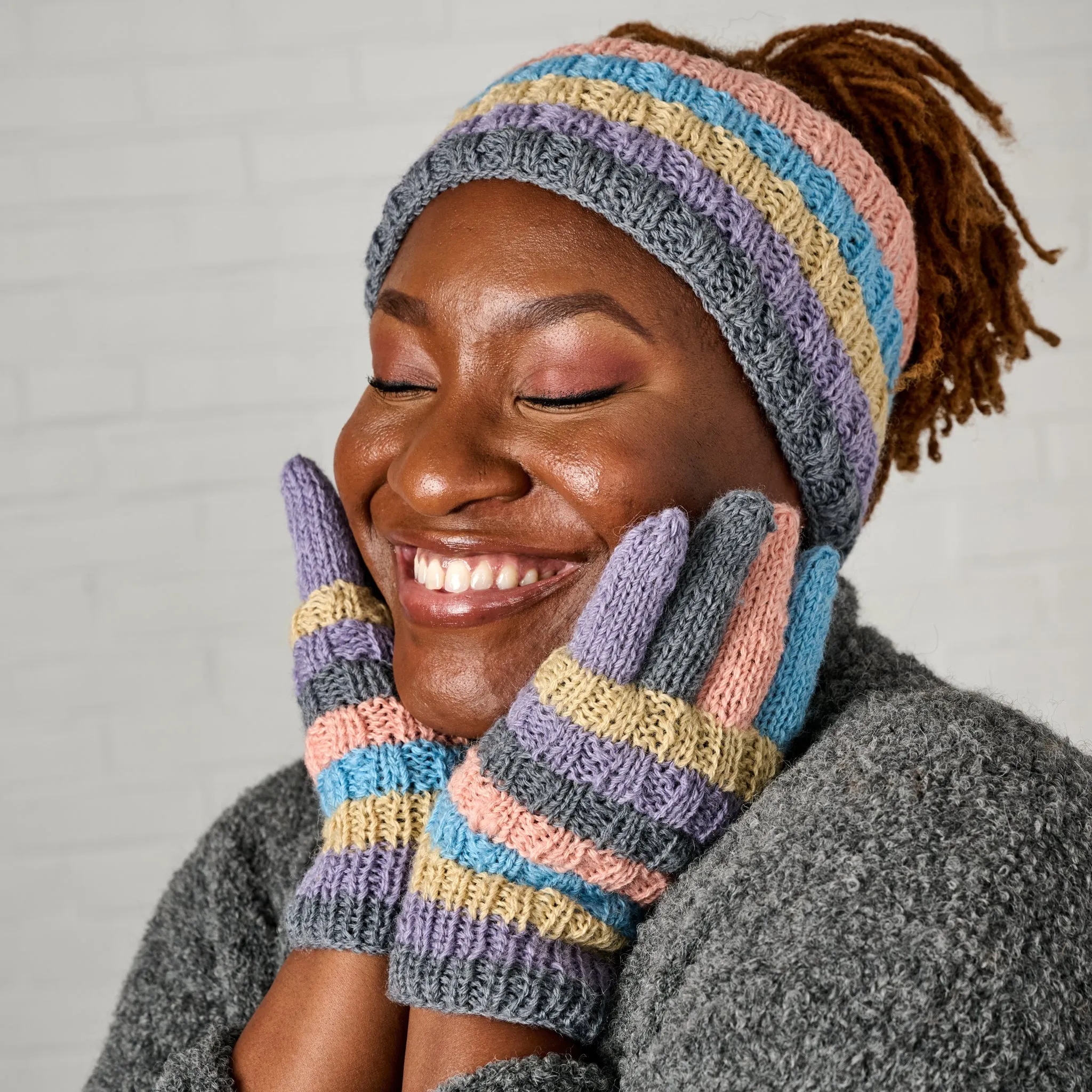 Pastel Stripes Wool Gloves