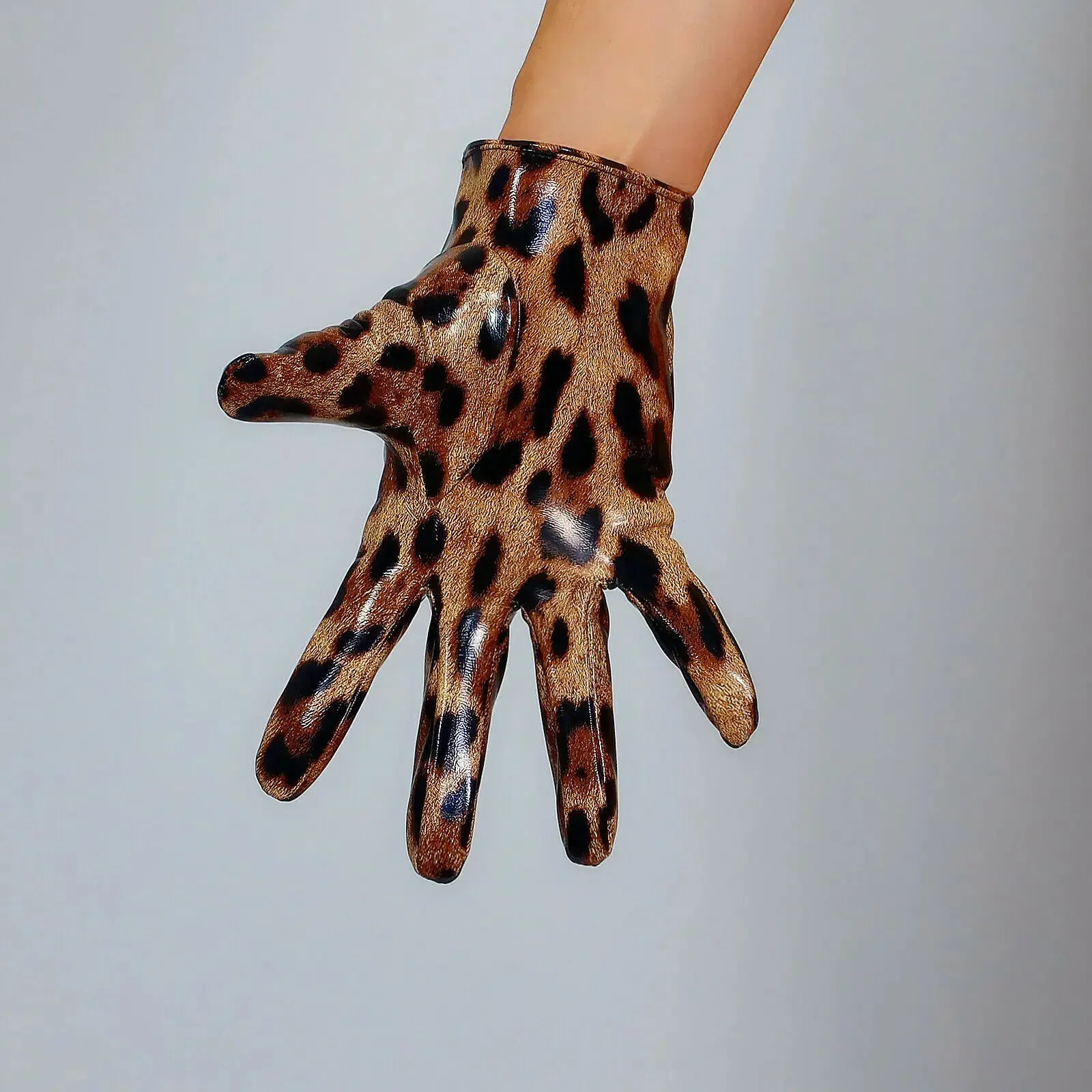 Patent Leather GLOVES