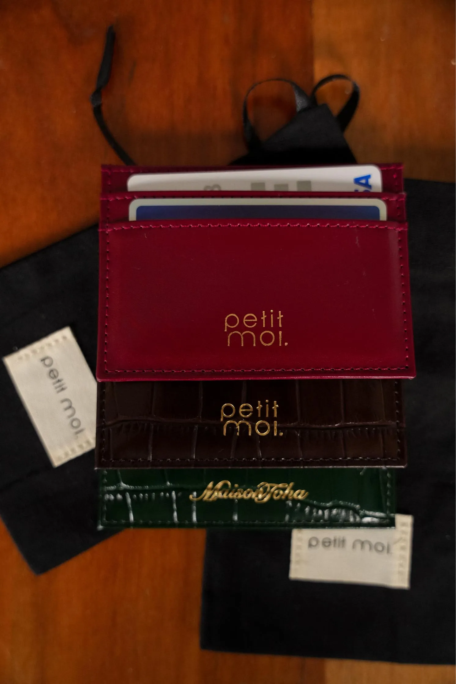 PETIT MOI CARDHOLDER IN ROUGE