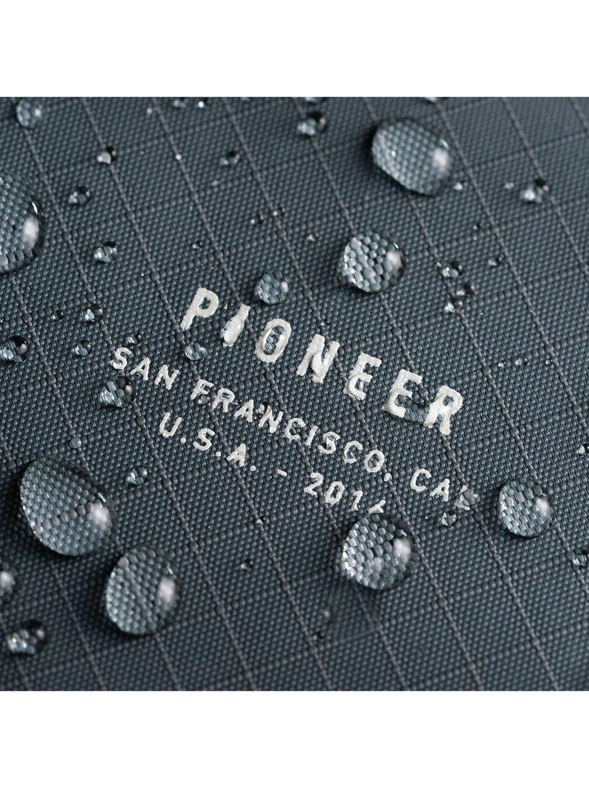 Pioneer Division Billfold Wallet 3PN Slate