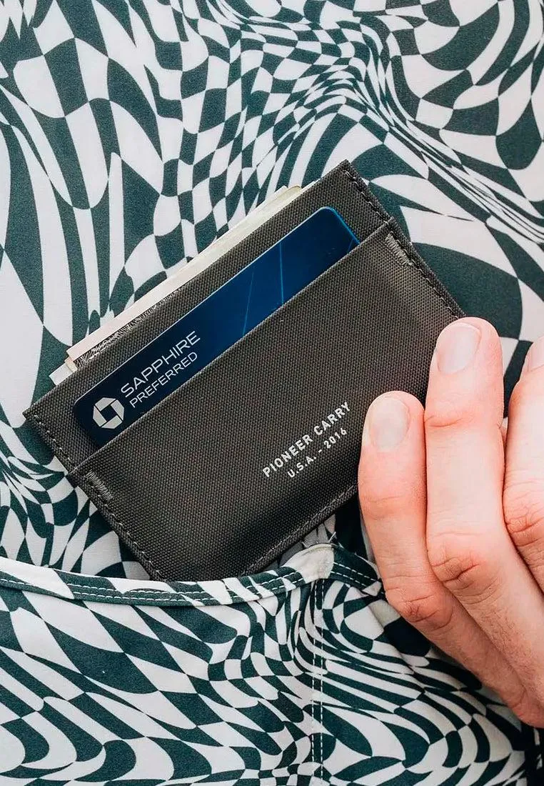 Pioneer Molecule Cardholder Robusta Baby Ballistic