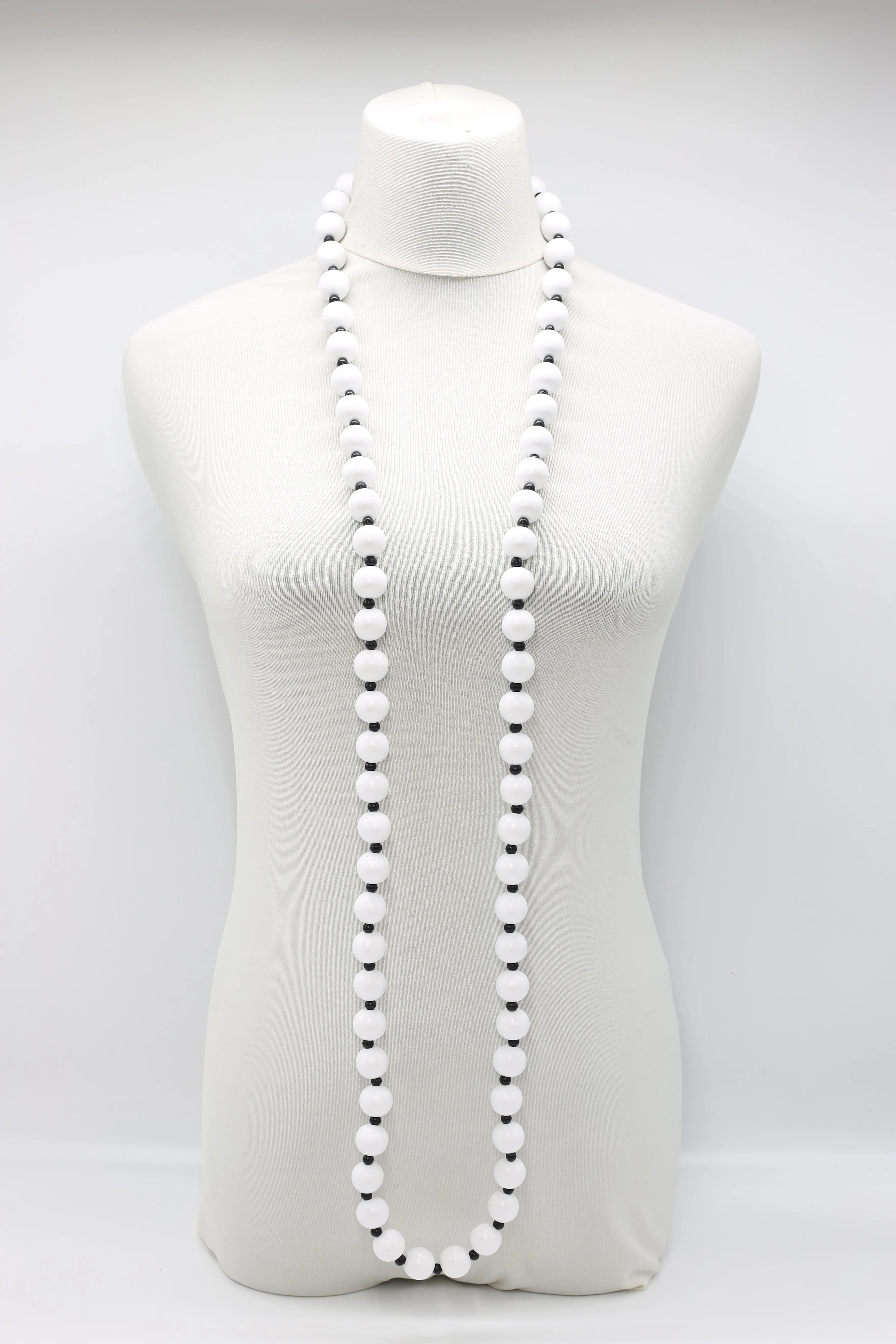 Round Beads Necklaces - 18mm