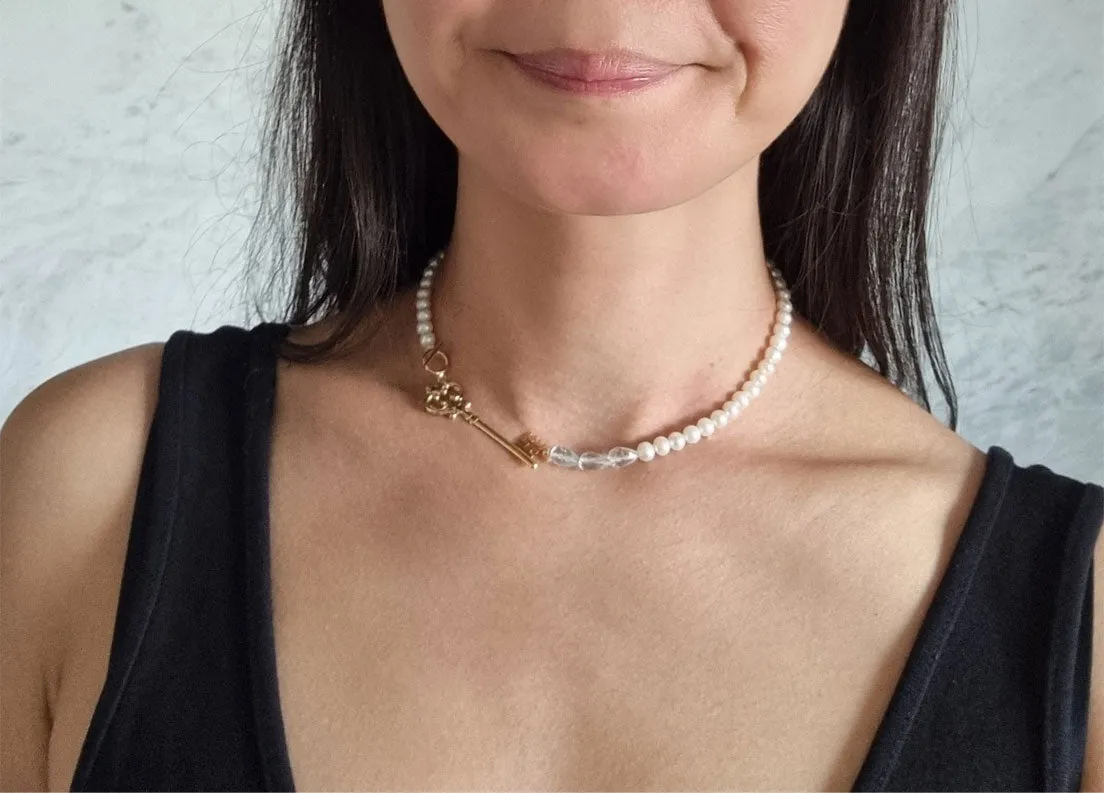 secret door | vintage key short pearl aquamarine necklace